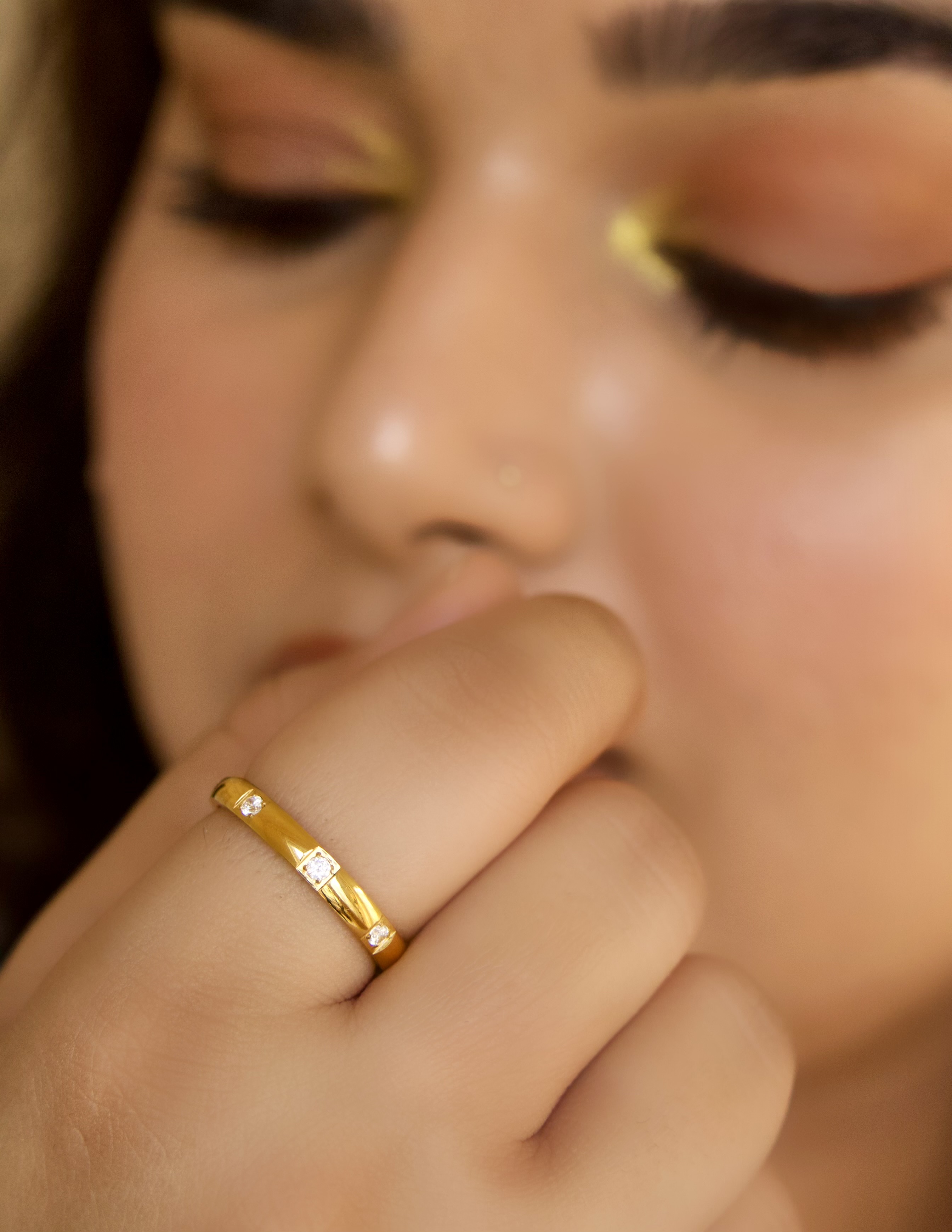 Elegant Gold Ring