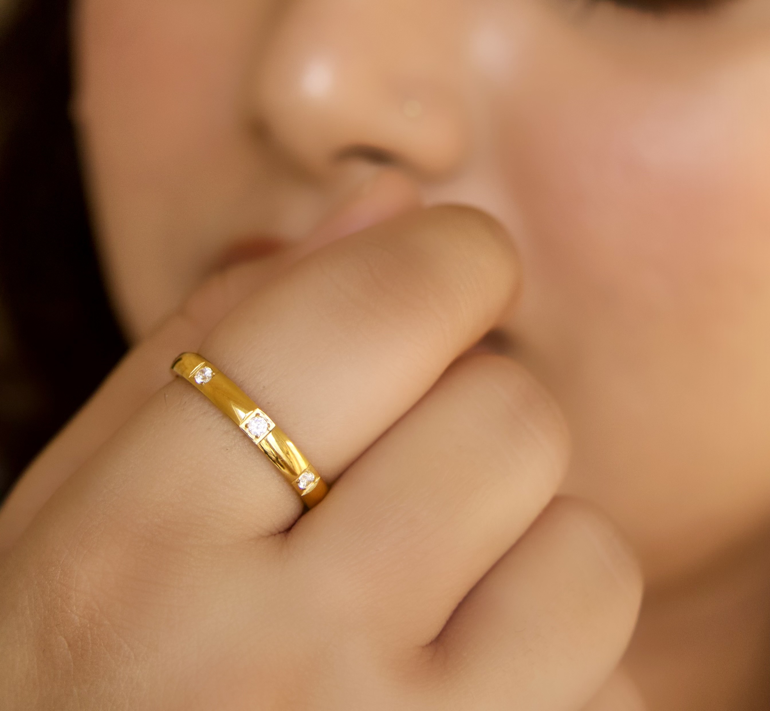 Elegant Gold Ring