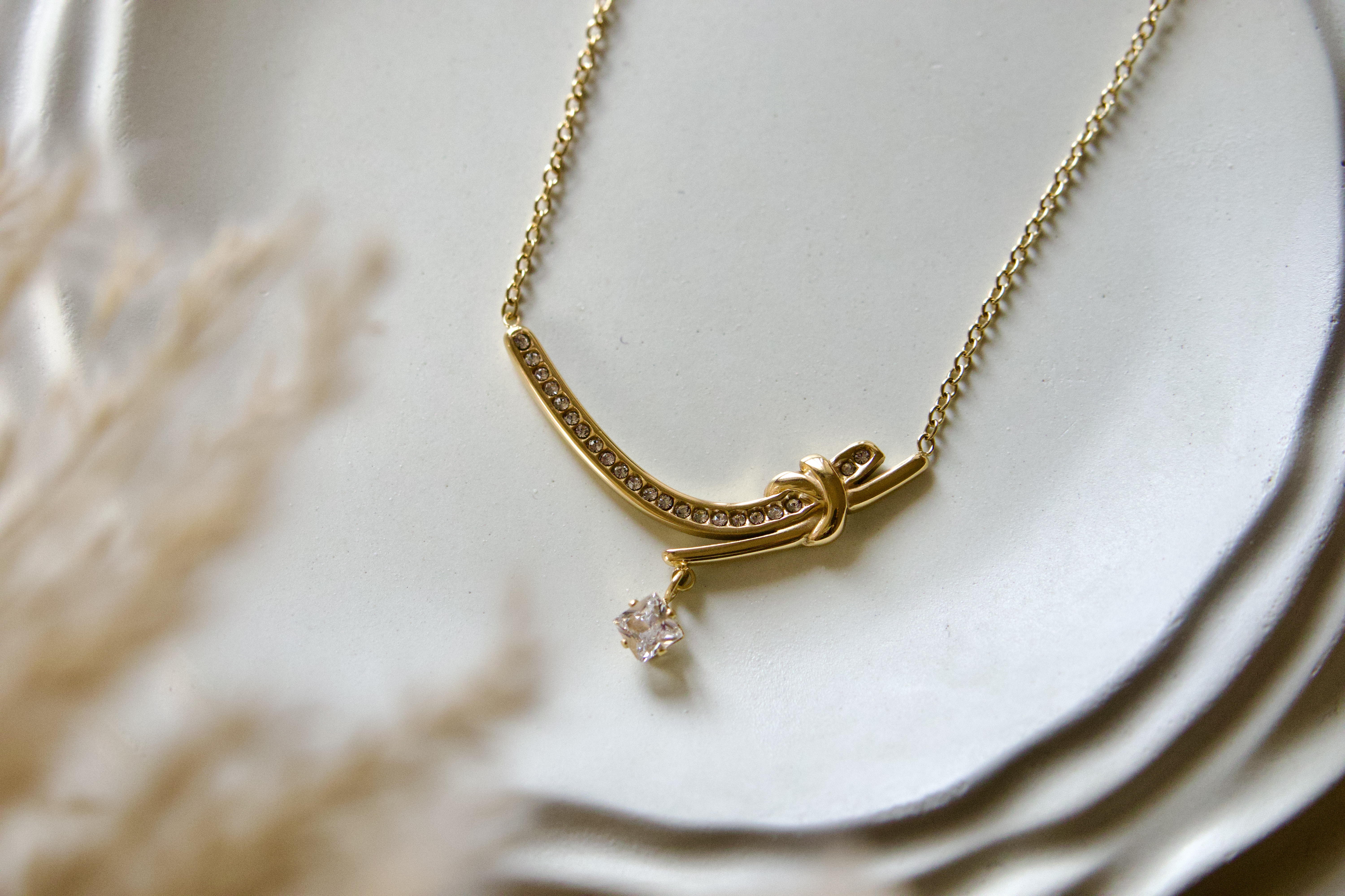 Golden Dusk Necklace