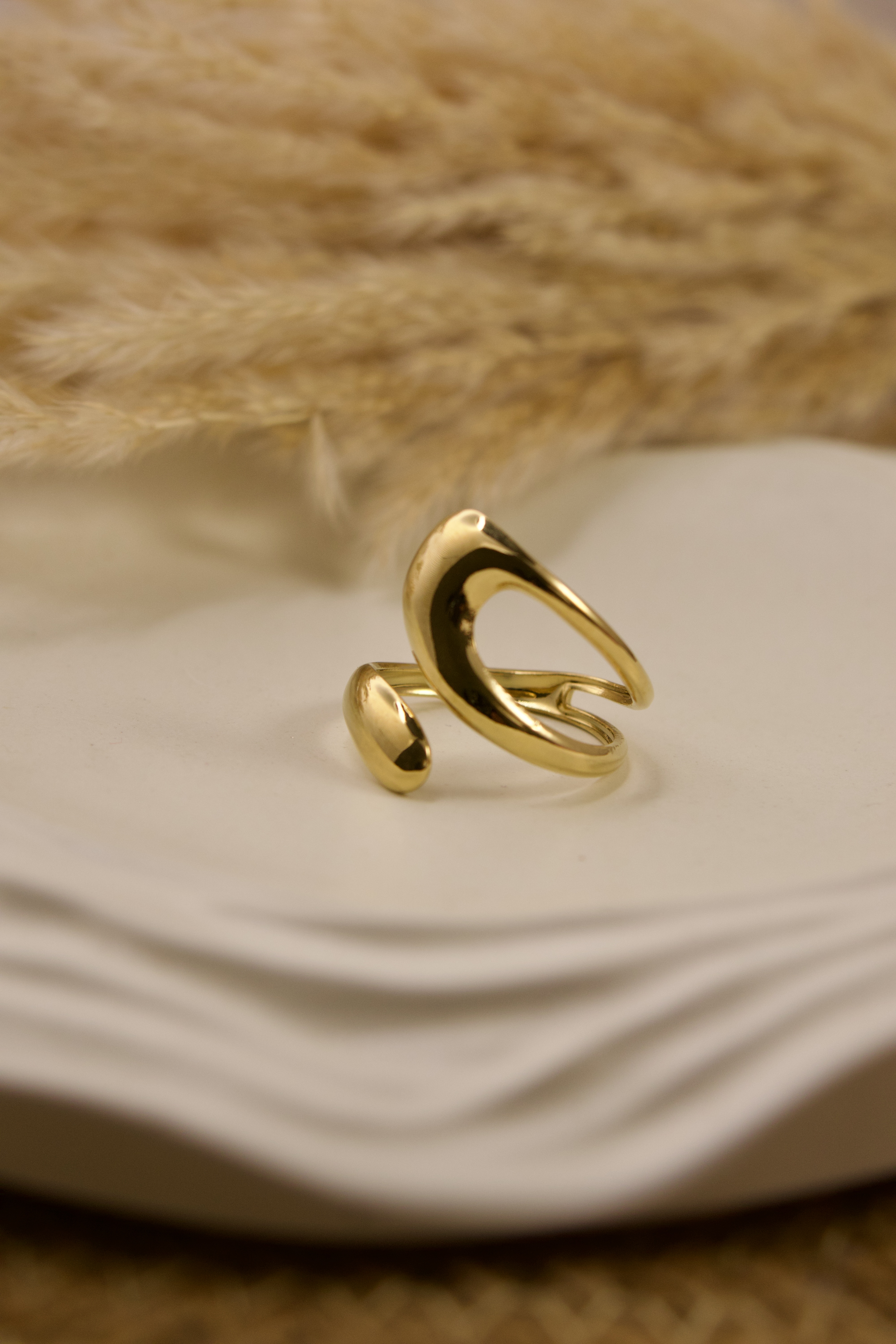 Elegant Gold Adjustable Ring