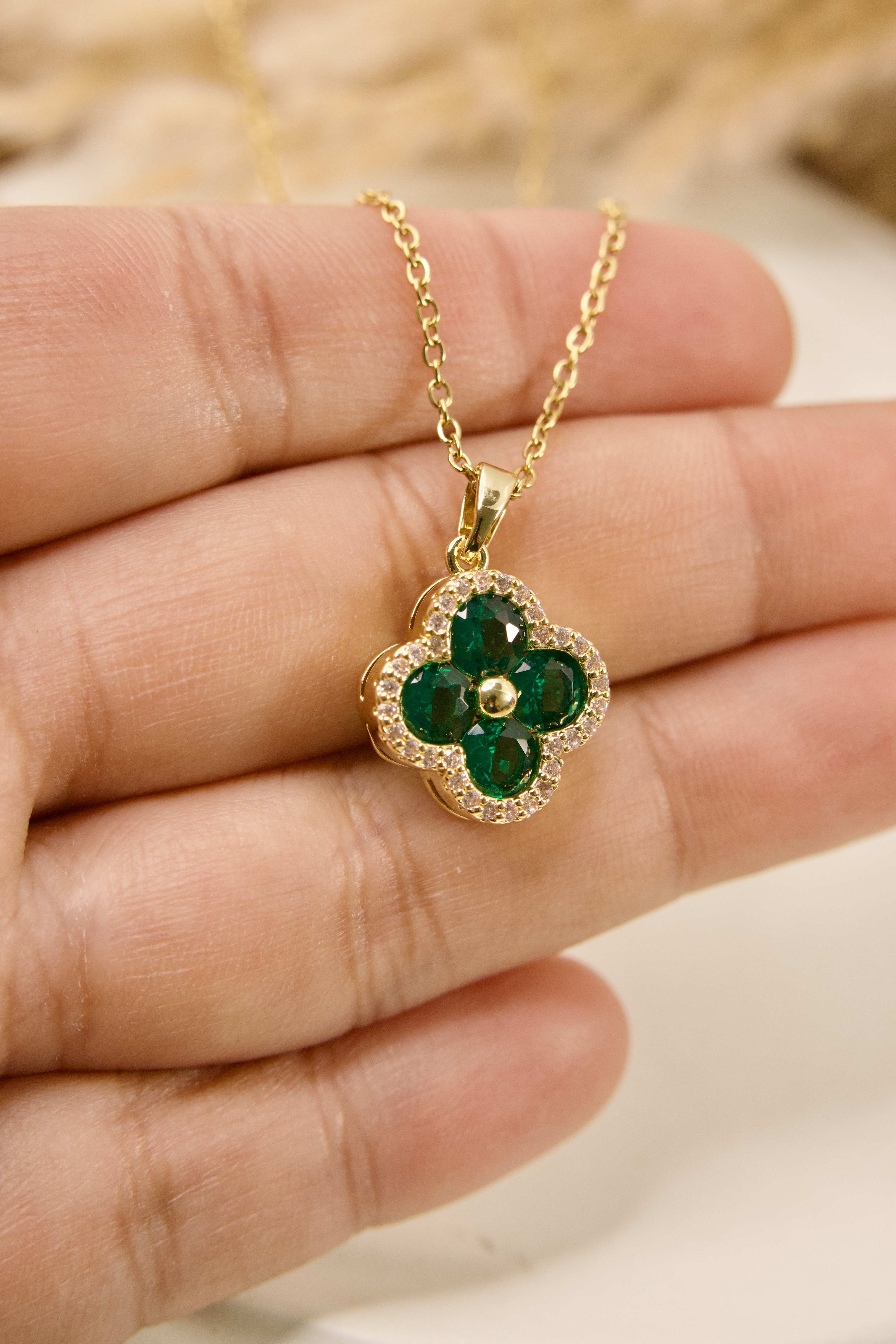 Emerald Clover Pendant Necklace