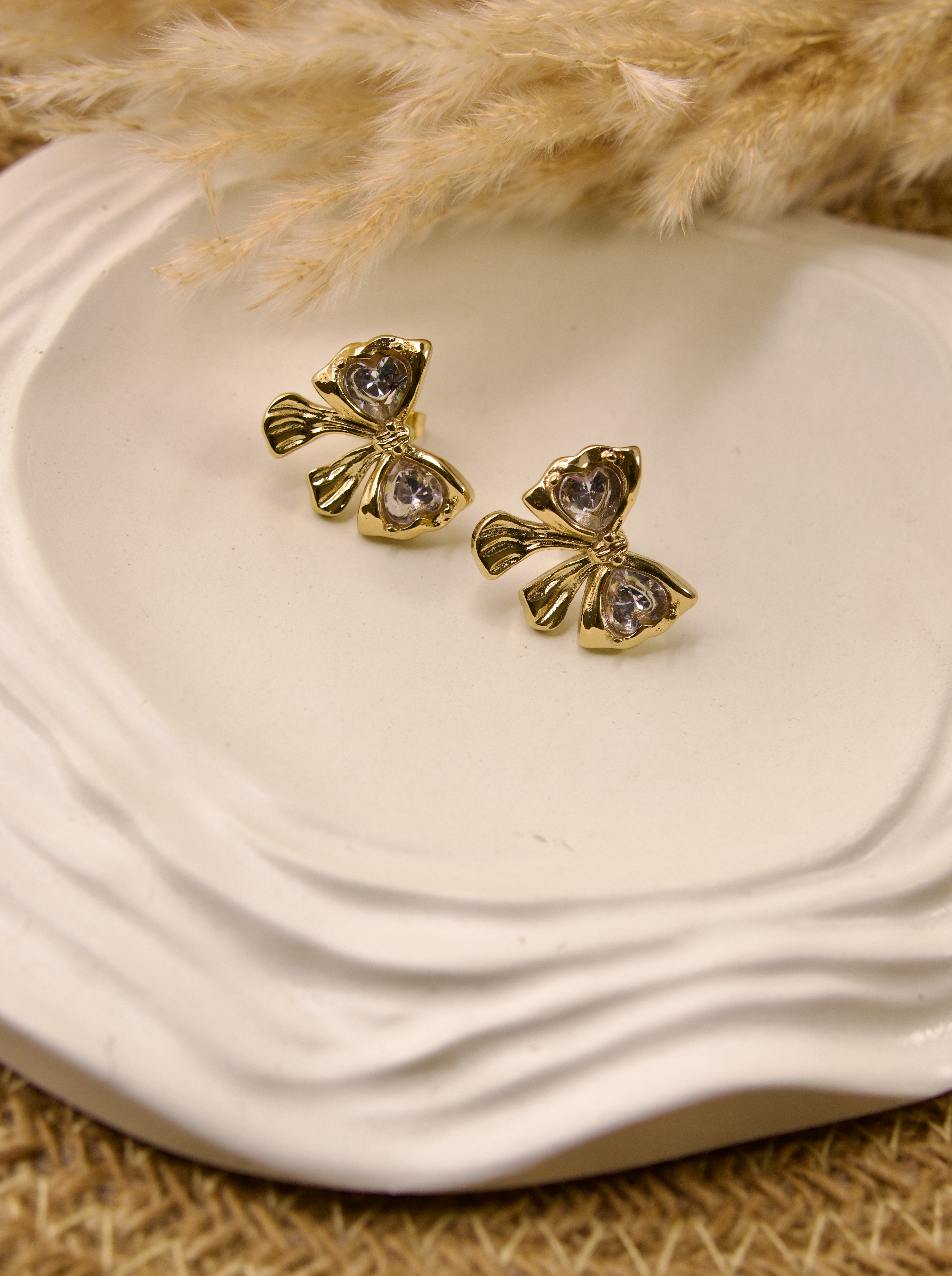 Elegant Bow-Shaped Gold Earrings