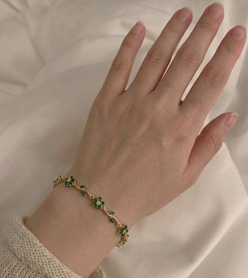 Green floral Bracelet