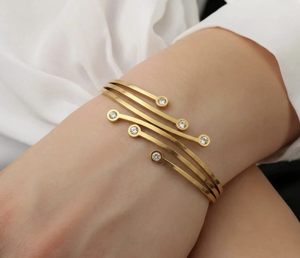 Elegant Gold Plated Bracelet