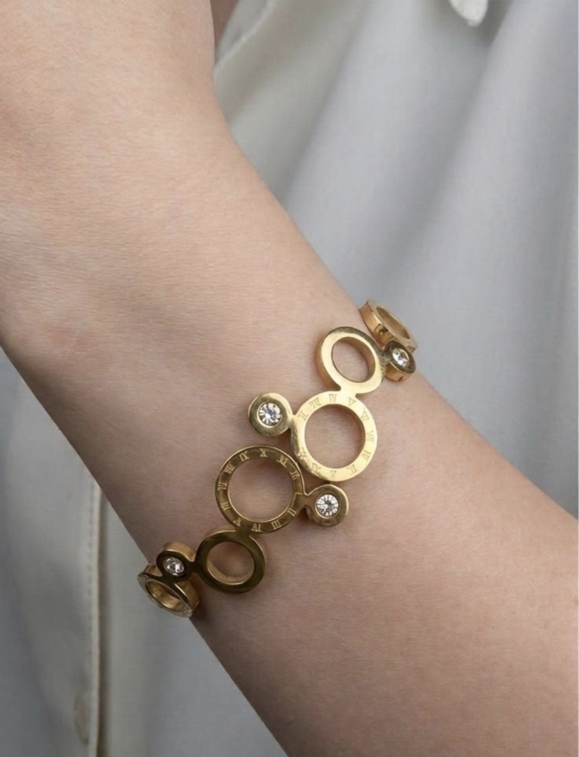 Elegant Pearl Bracelet