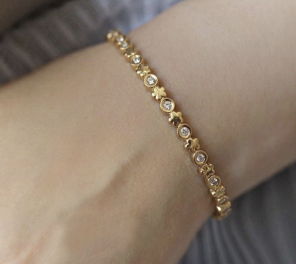 Gold Plated Star Diamond Bracelet