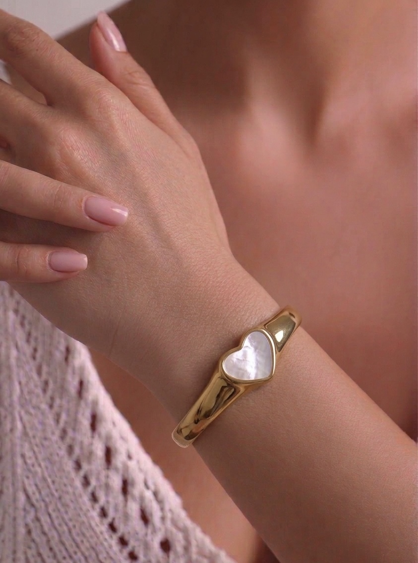 Gold Heart Bracelet