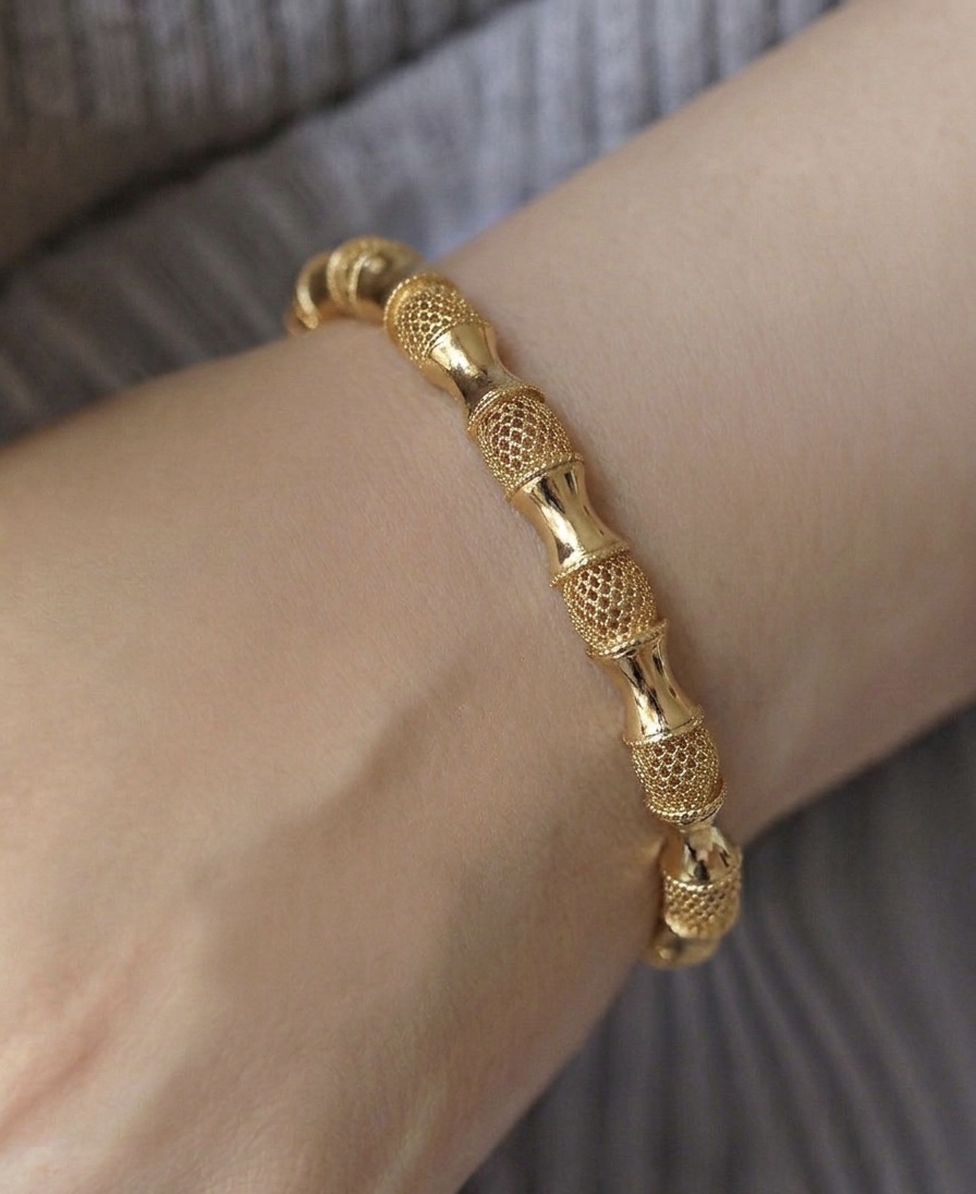 Elegant Gold Beaded Bracelet