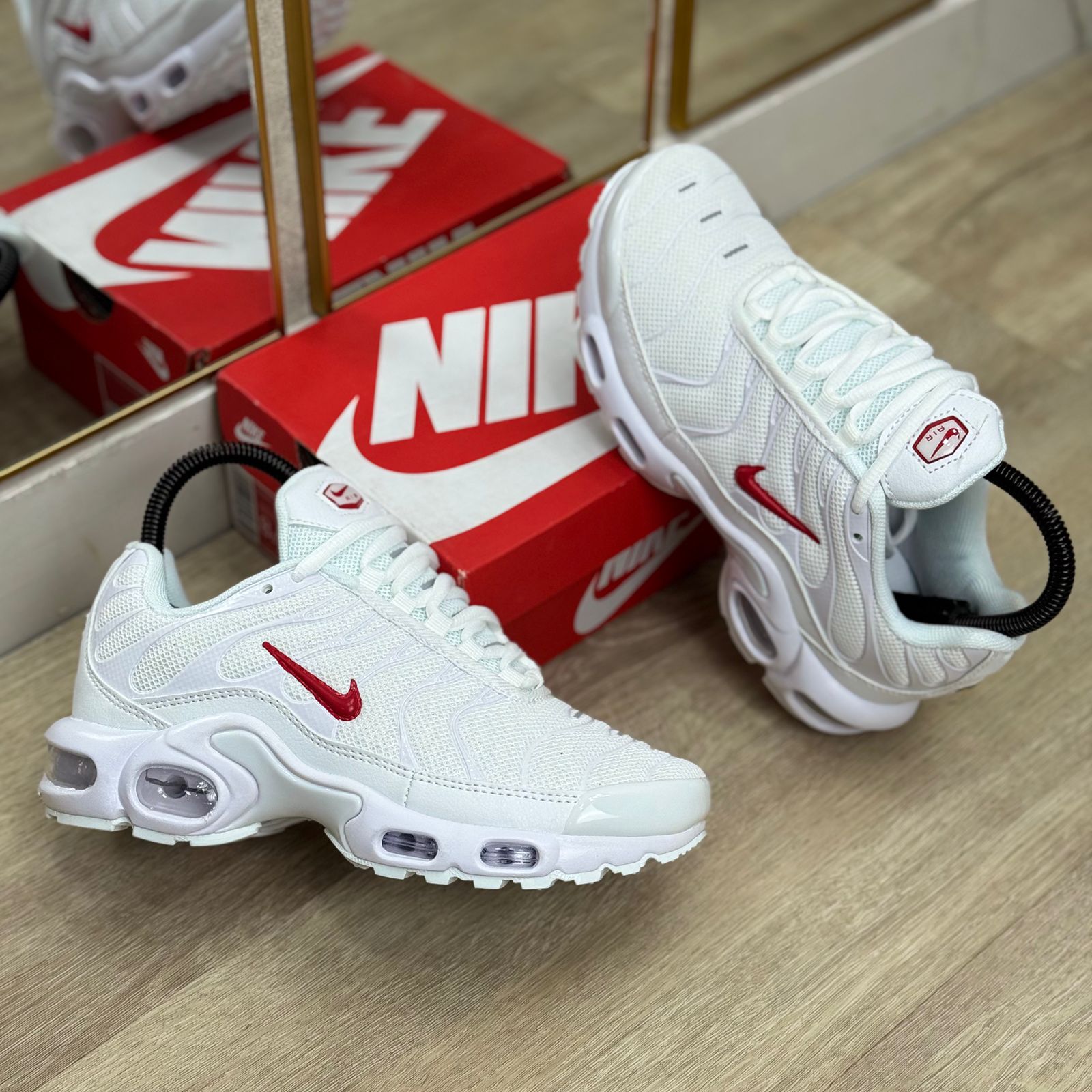 Nike TN