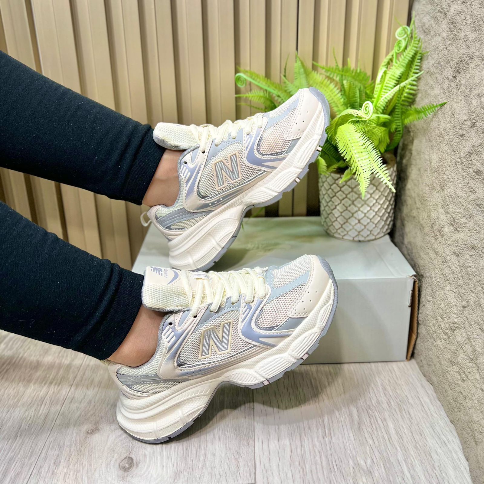 New Balance 530