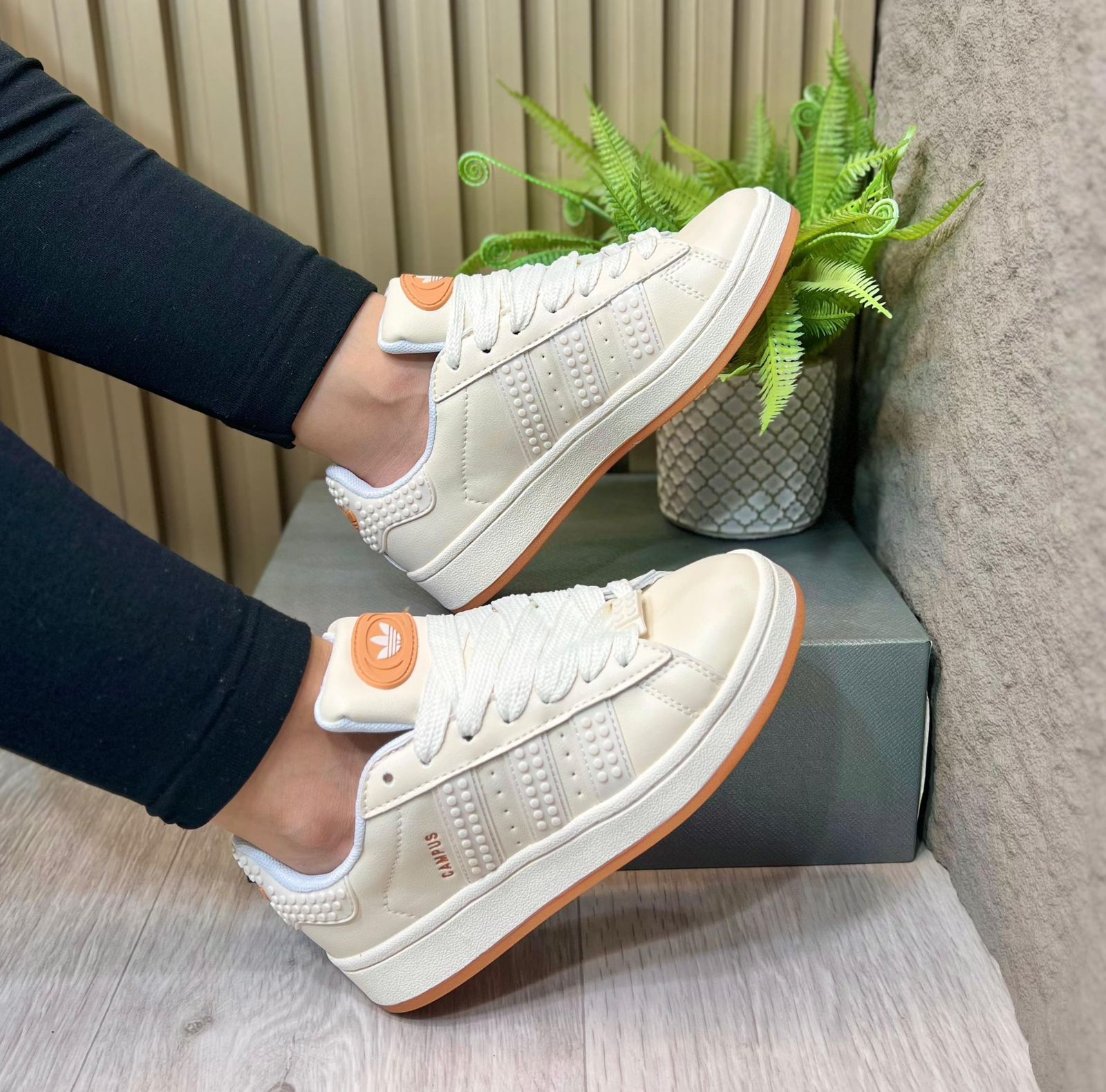 Adidas Campus
