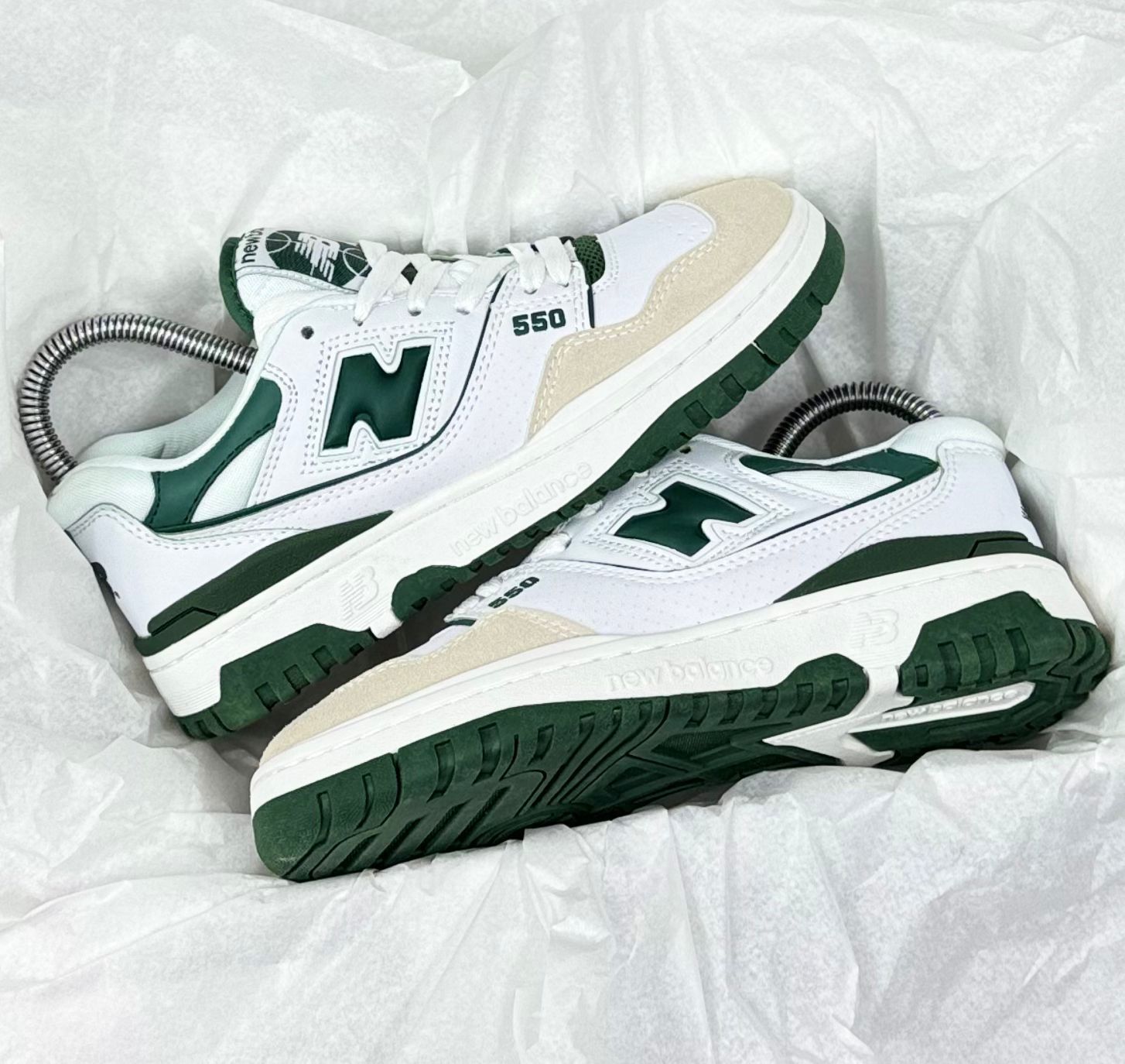 New Balance 550