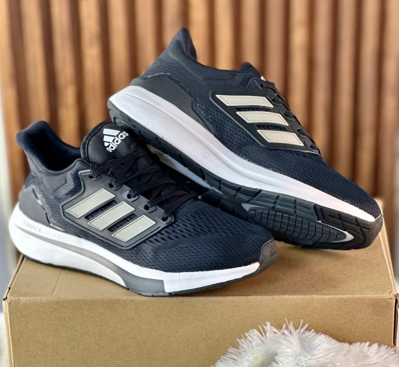 Adidas EQ21