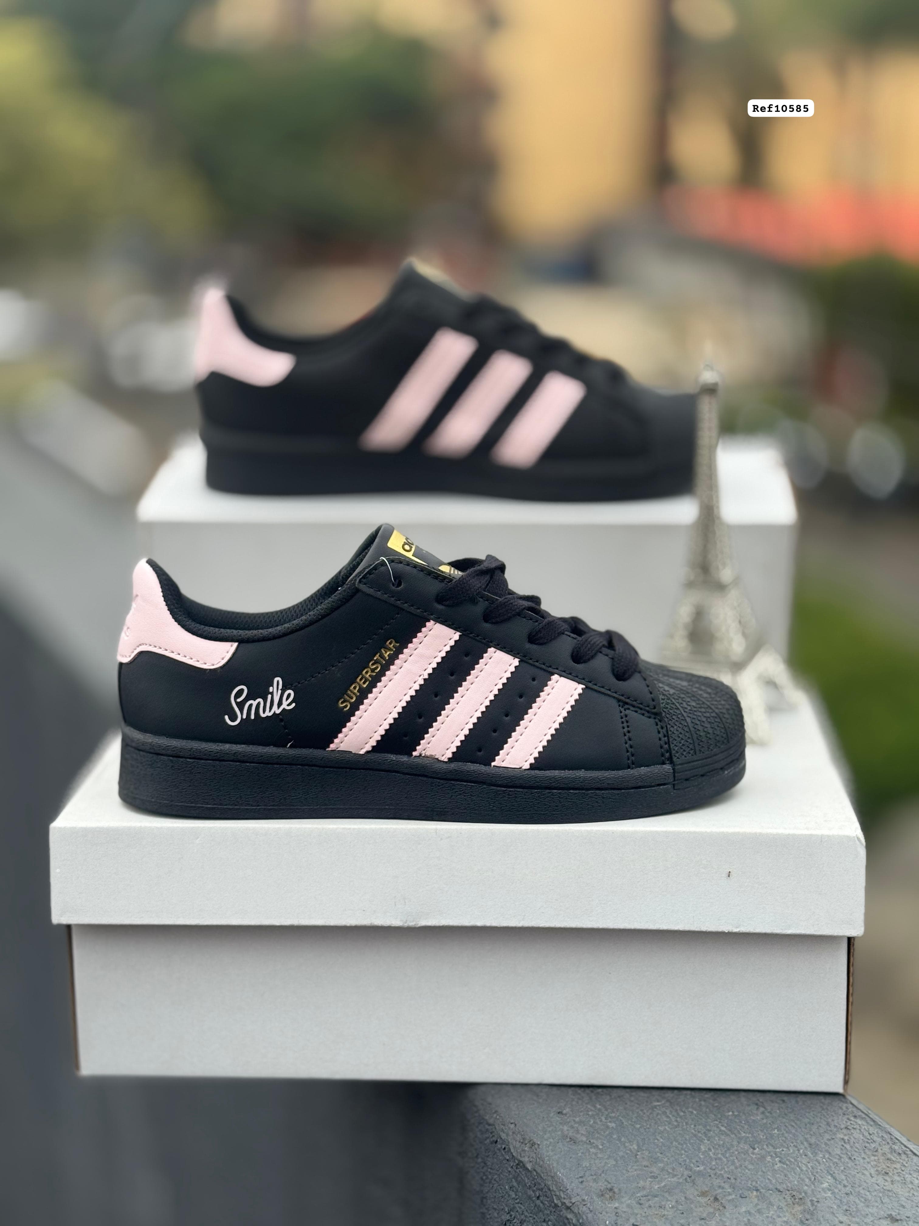 Adidas Superstar Smile