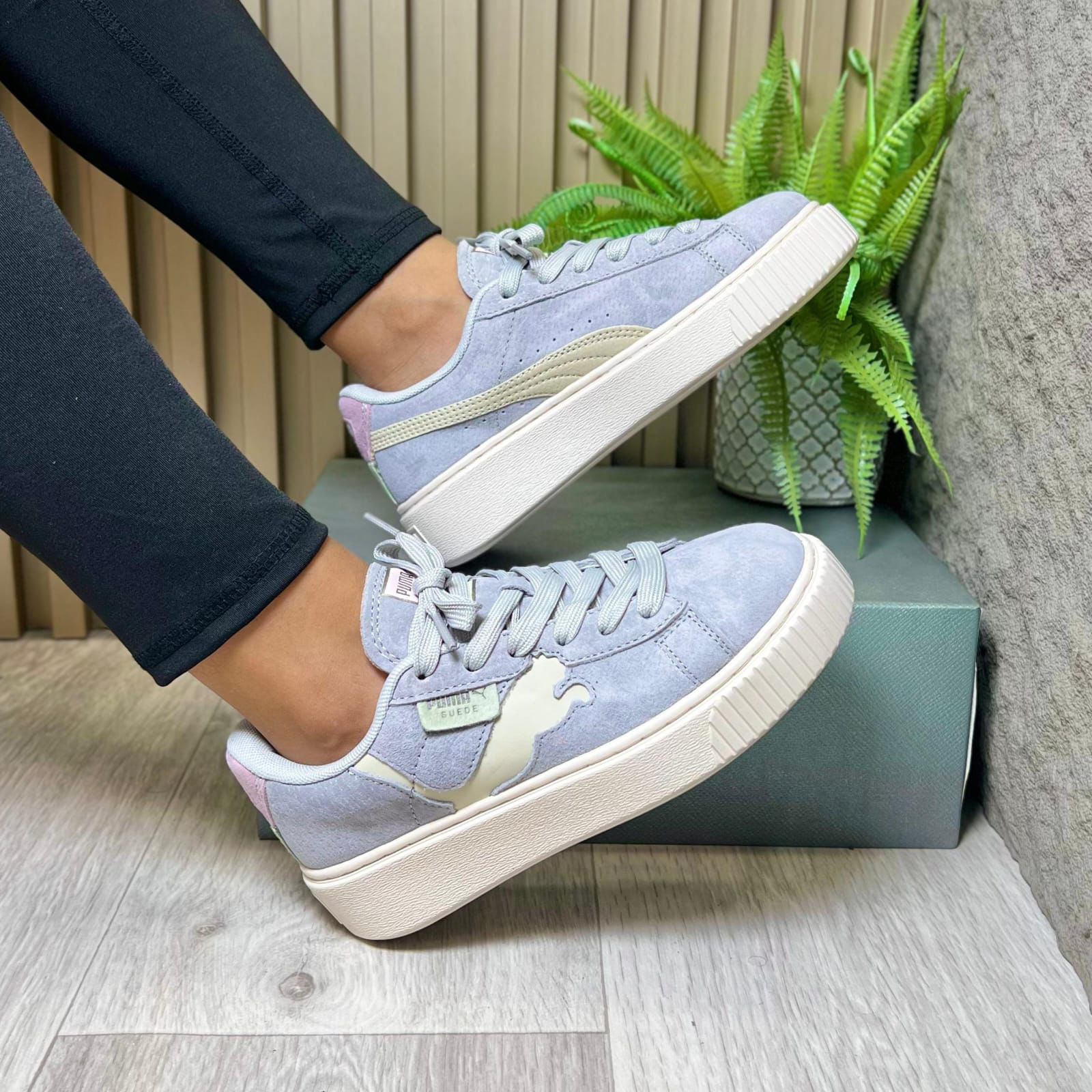 Puma Suede