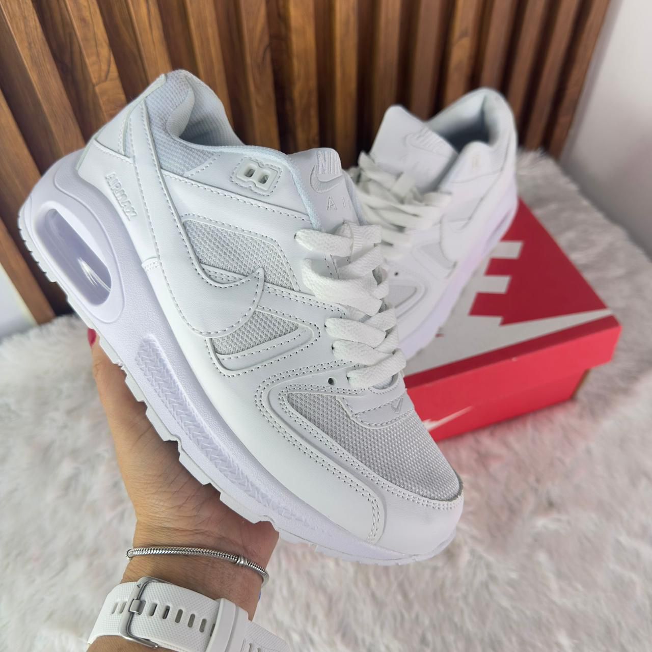 Nike Command
