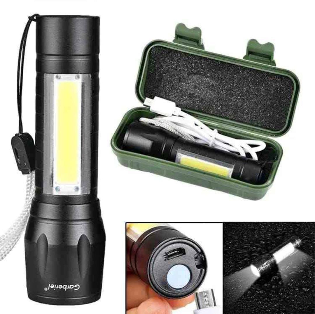 Portable LED Flashlight