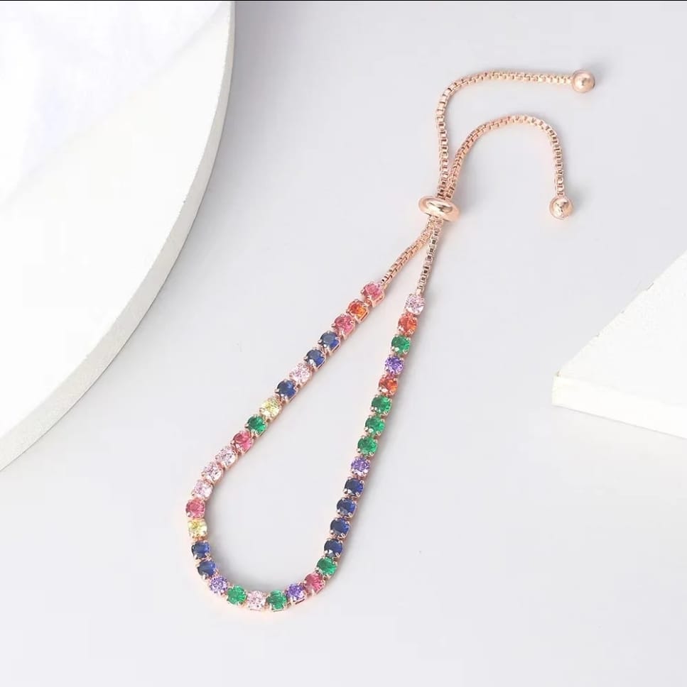 Pulsera dorada con piedras multicolores