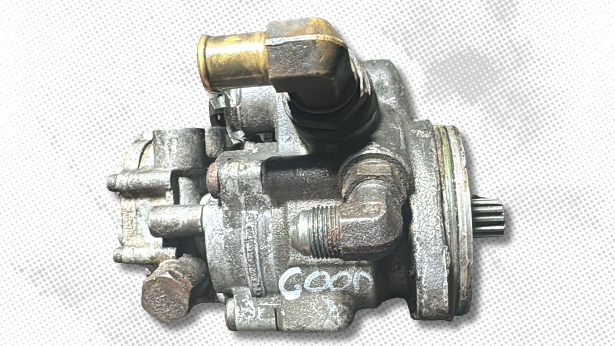 Paccar MX13 fuel and power steering pump