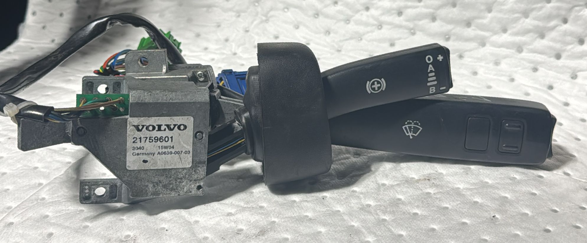 Volvo Column Switch / Brake & Wiper Control P/N 20553738, P/N 21759601