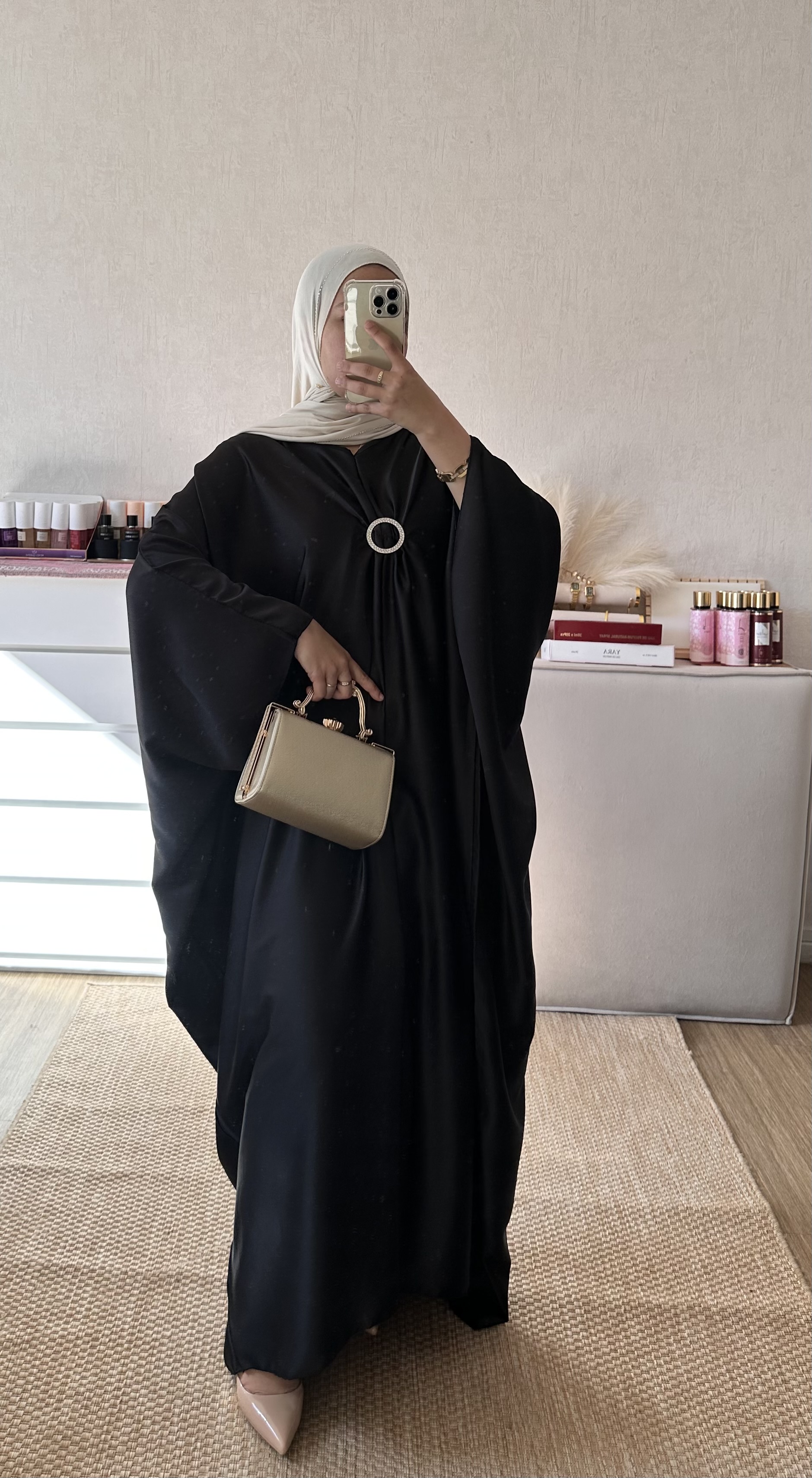 Abaya élégante en satin