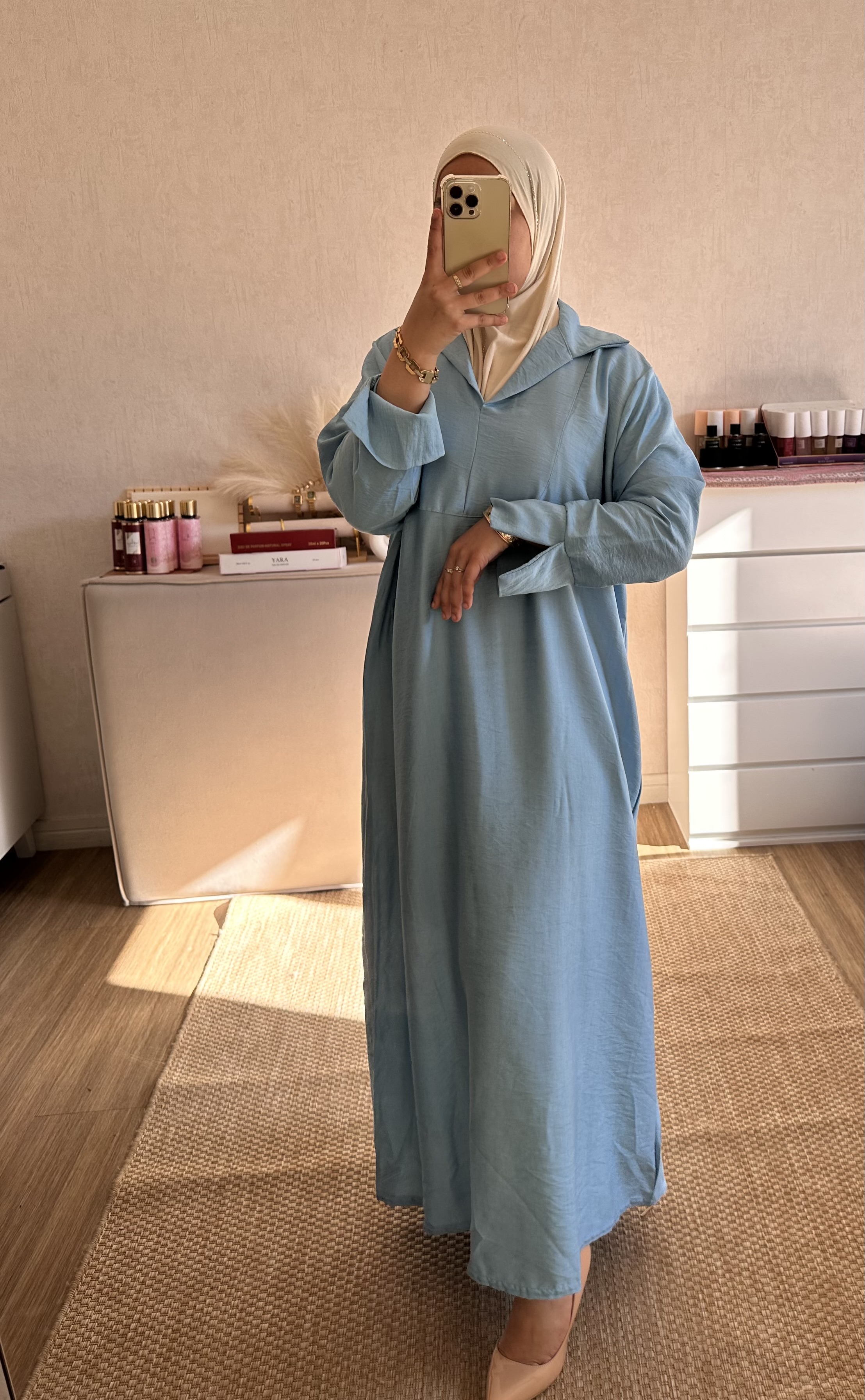Robe longue col V