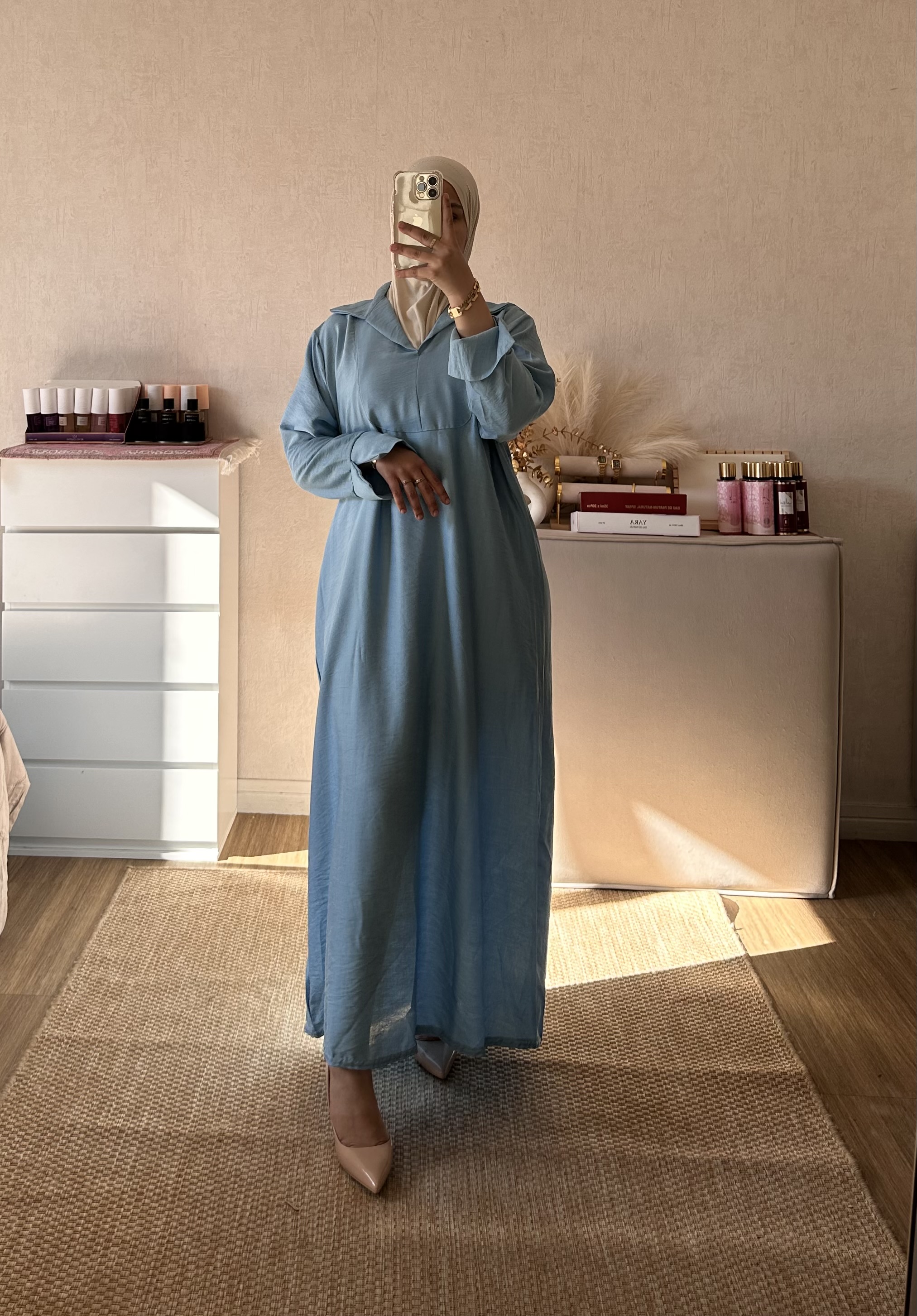 Robe longue col V