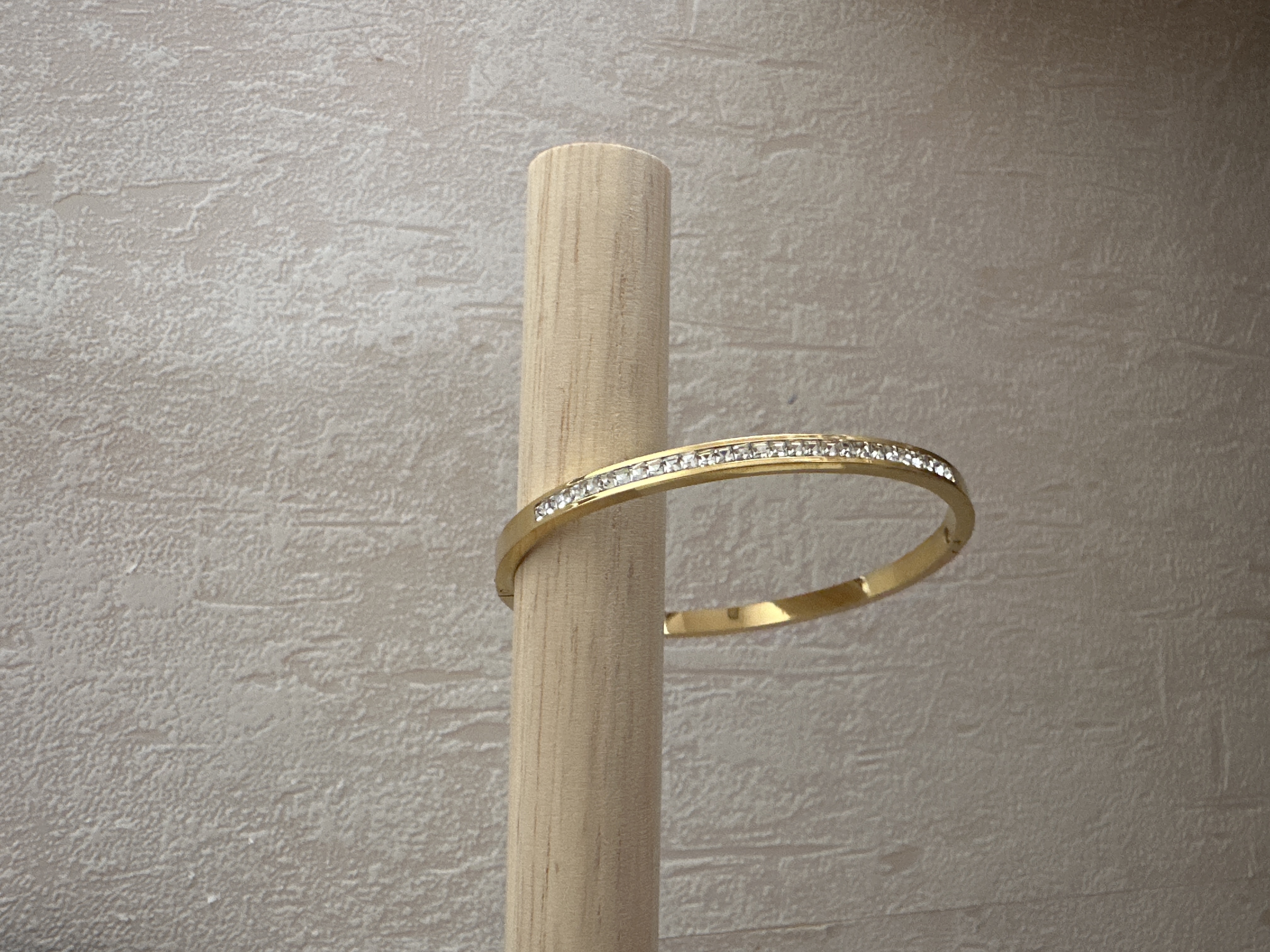 Bracelet jonc à strass 