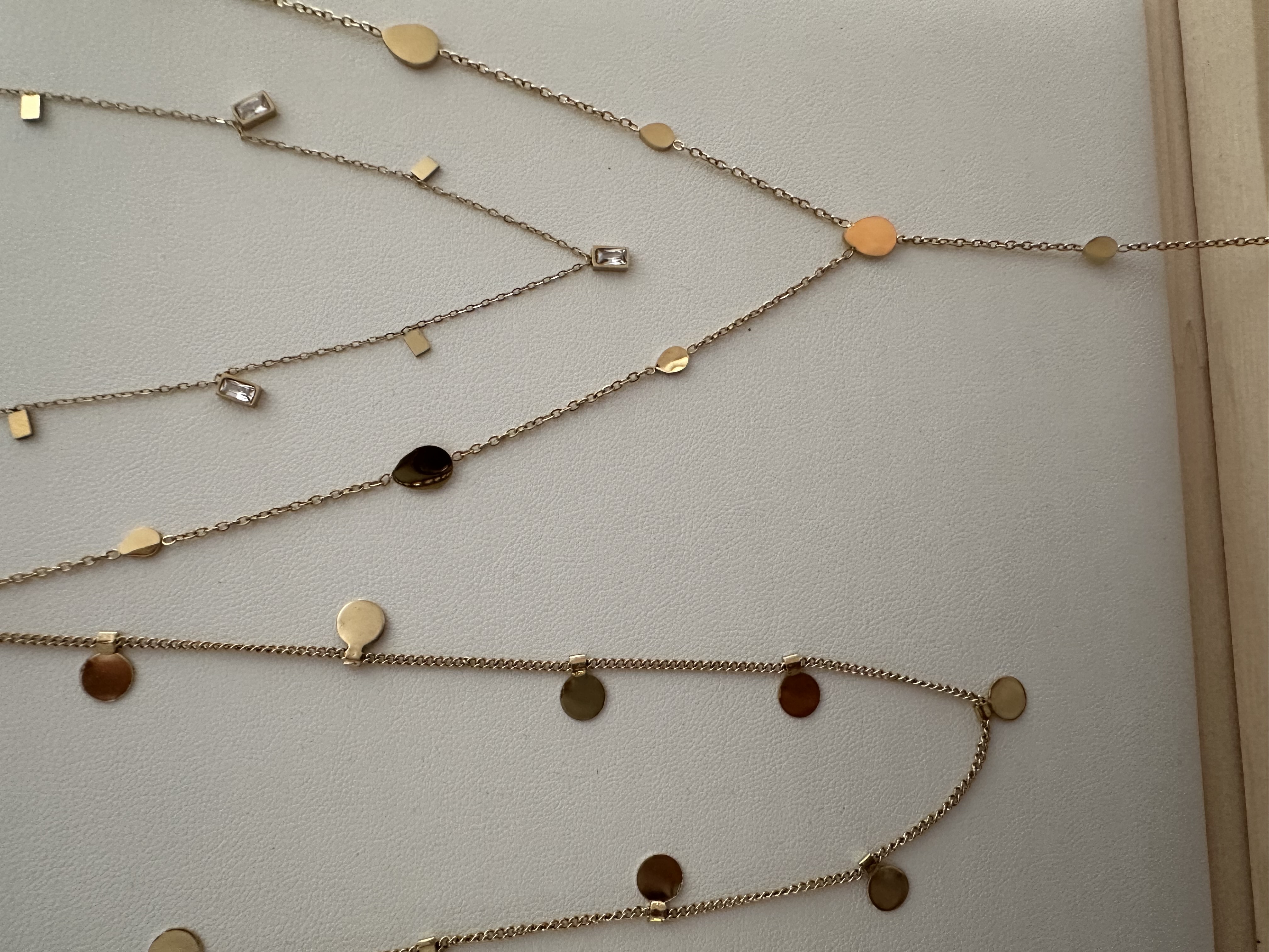 Colliers 3 styles 