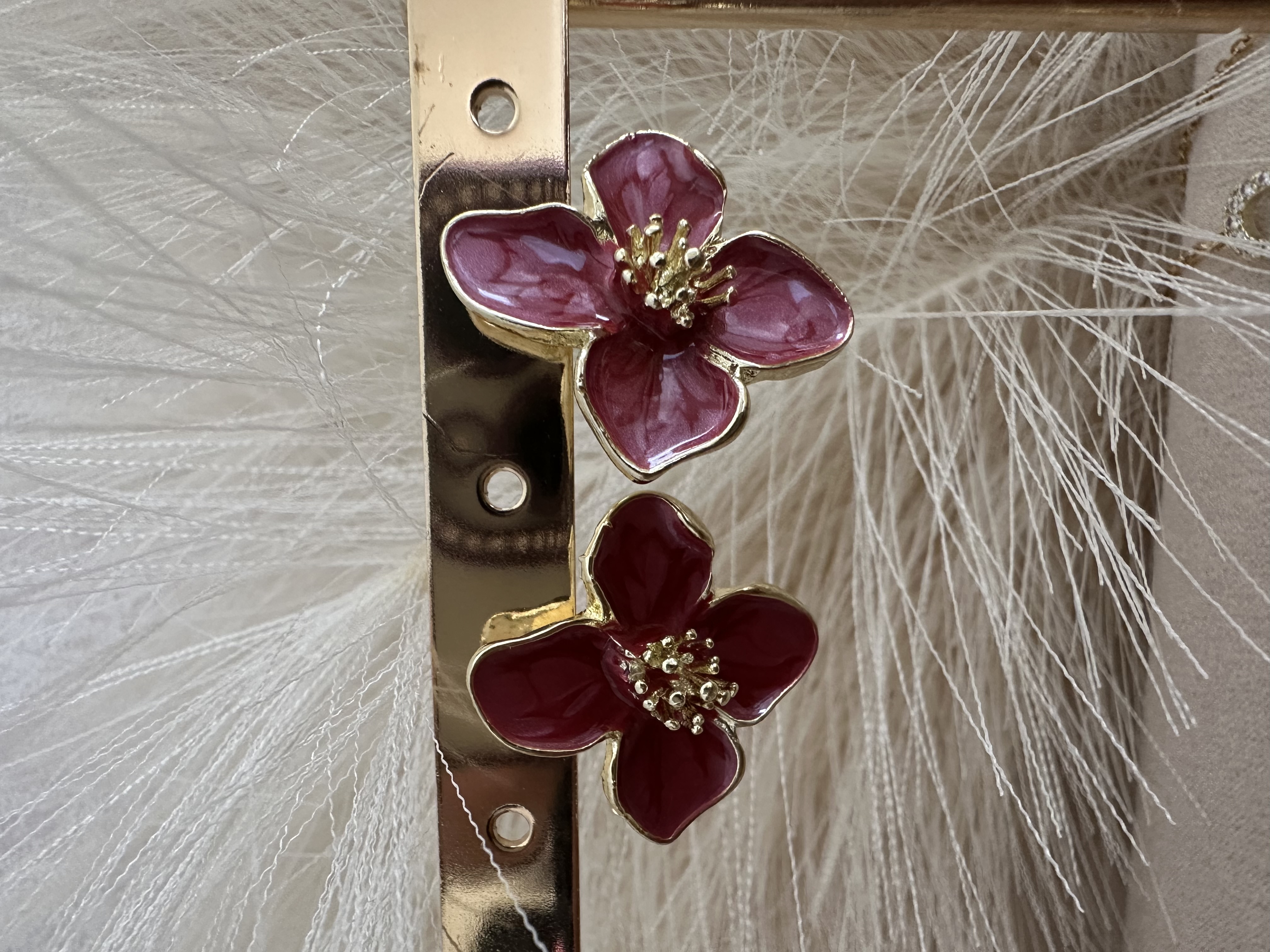 Boucles d’oreilles fleurs nacré 