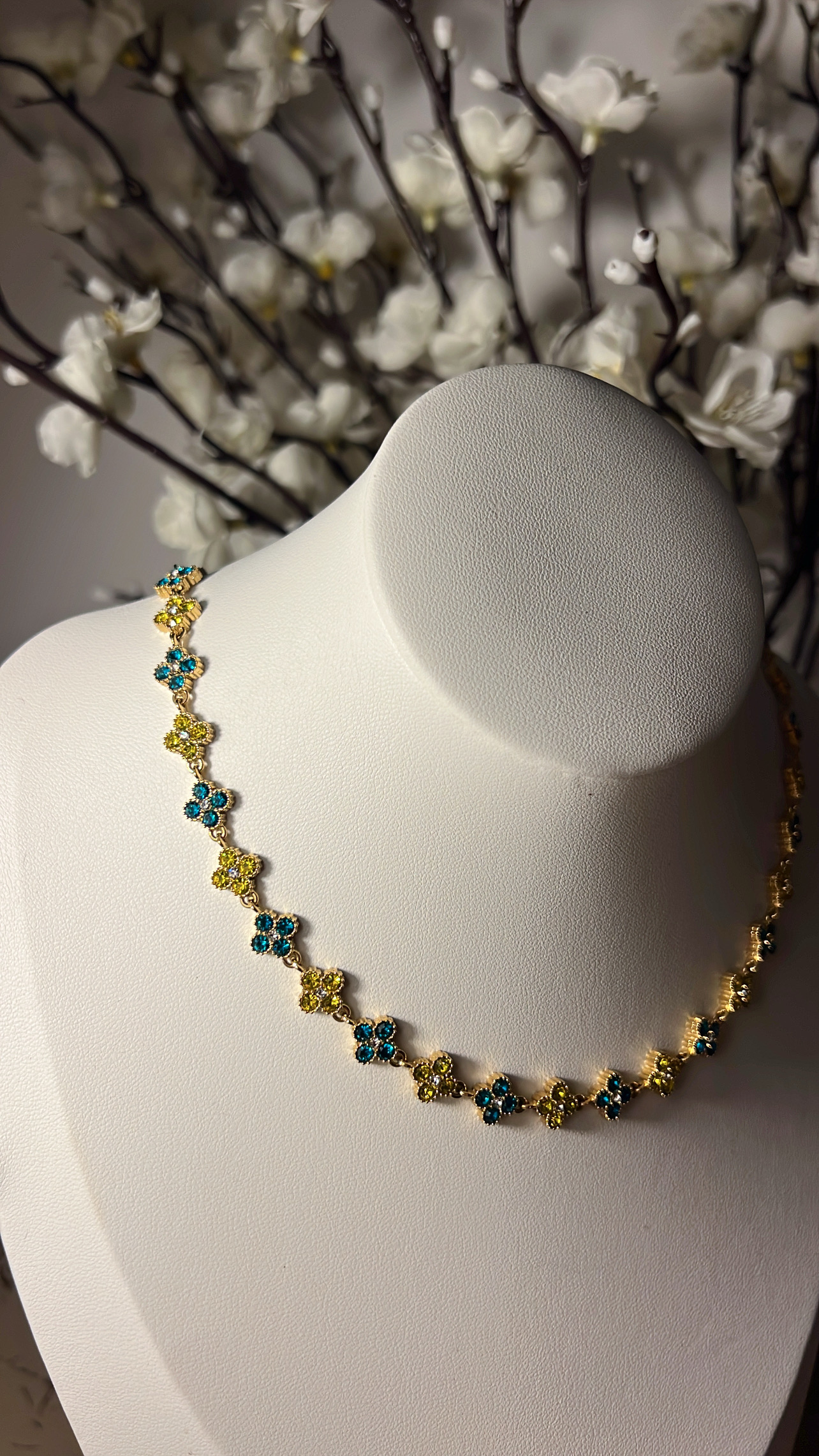 Collier AMIRA