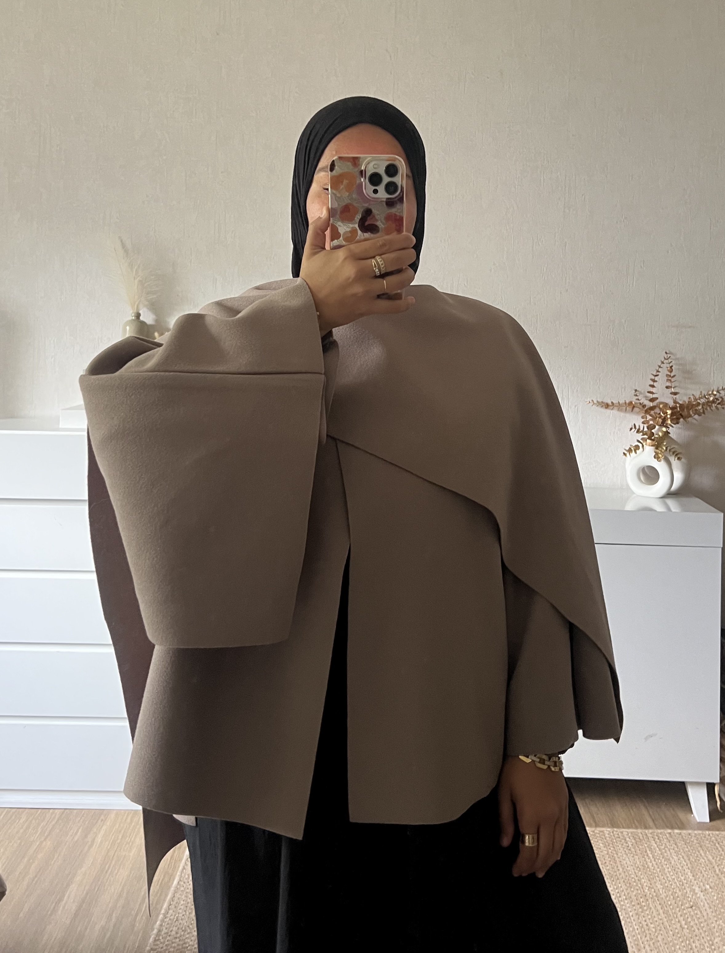 Cape poncho 