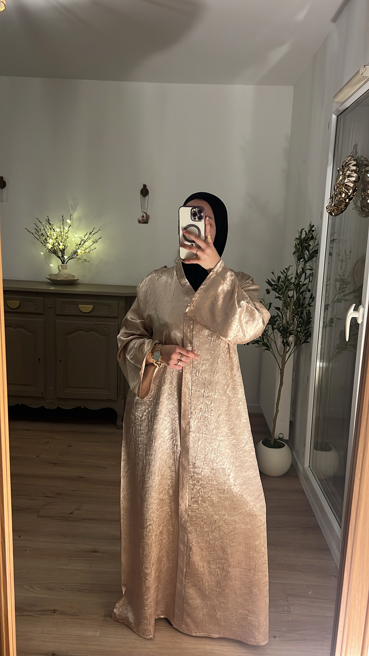 Abaya satinée effet froissée