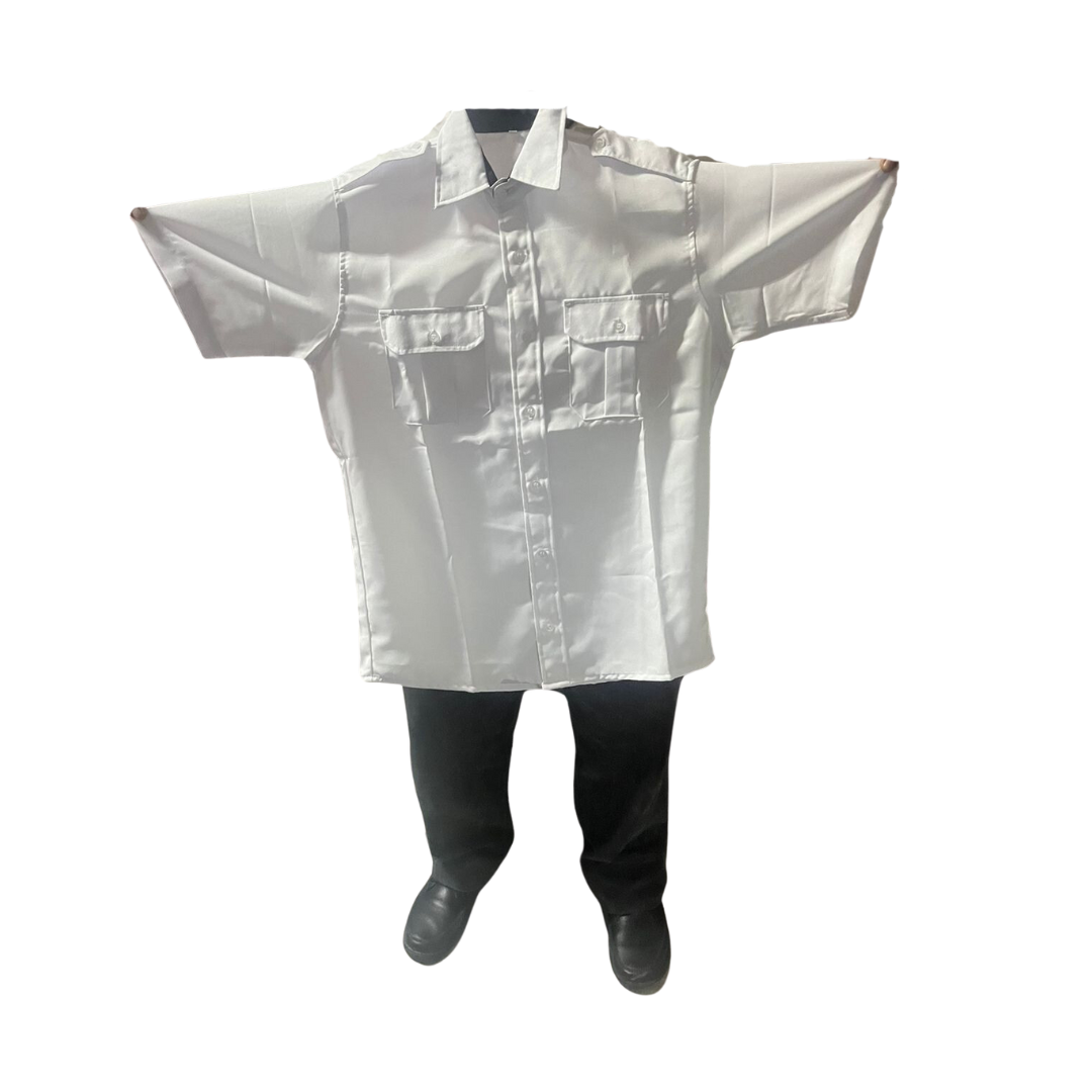 Camisa blanca de uniforme