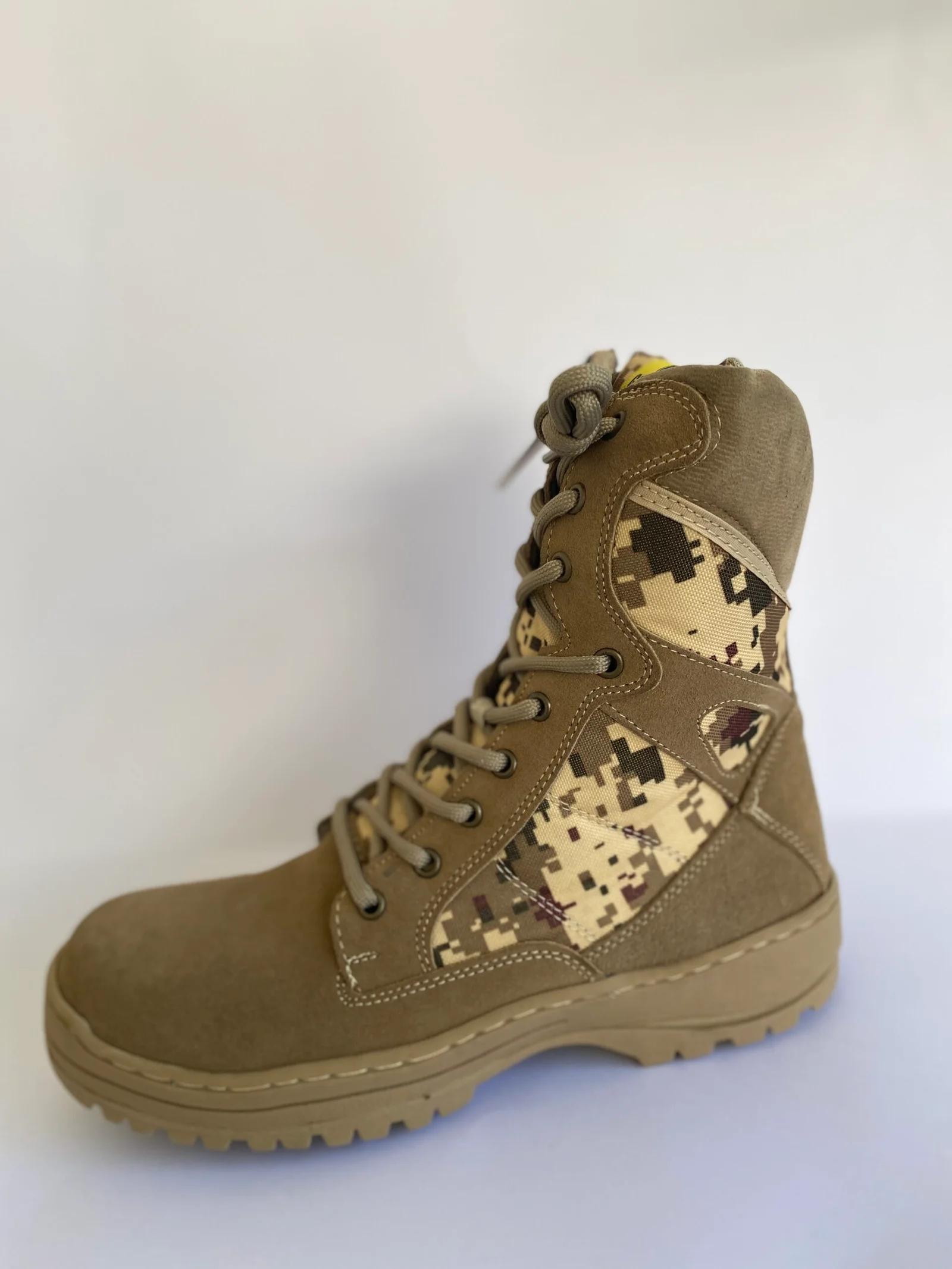 Bota Táctica Camel 2200-05 pixel