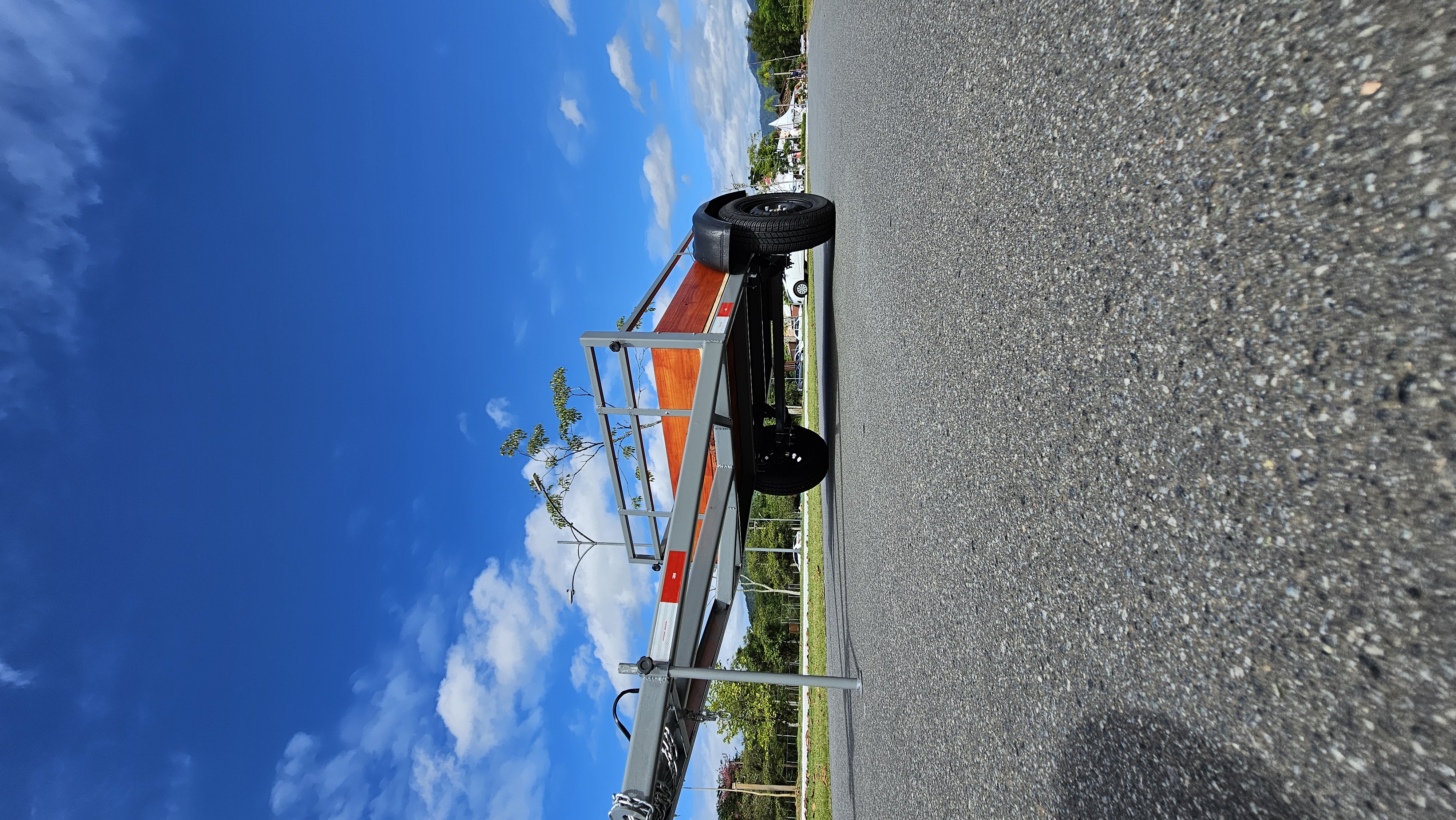 Aluguel diária de Carretinha Reboque 2m x 1,2m - Capacidade de 500kg