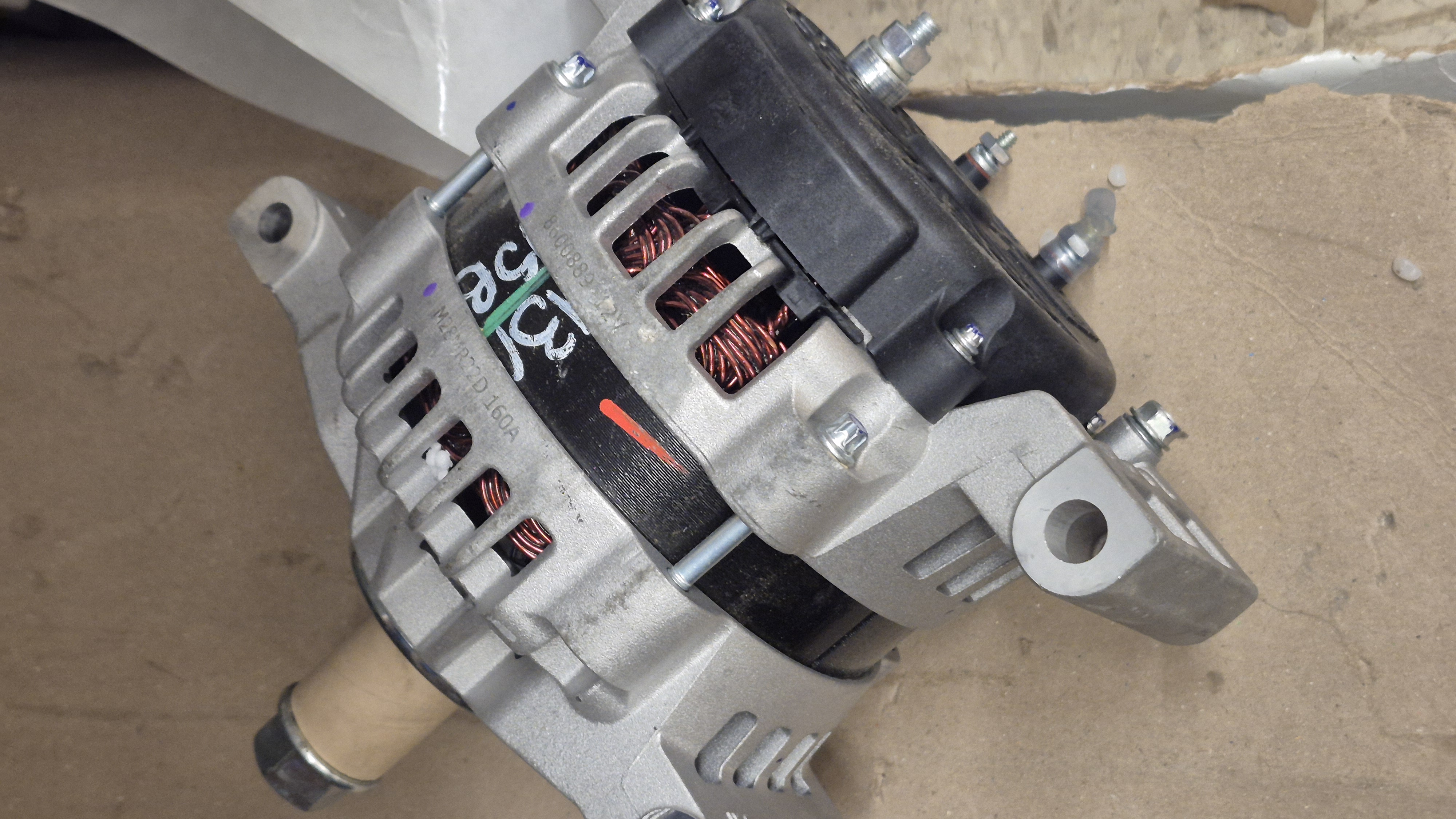 Delco Remy 24SI Brush Alternator 8600889