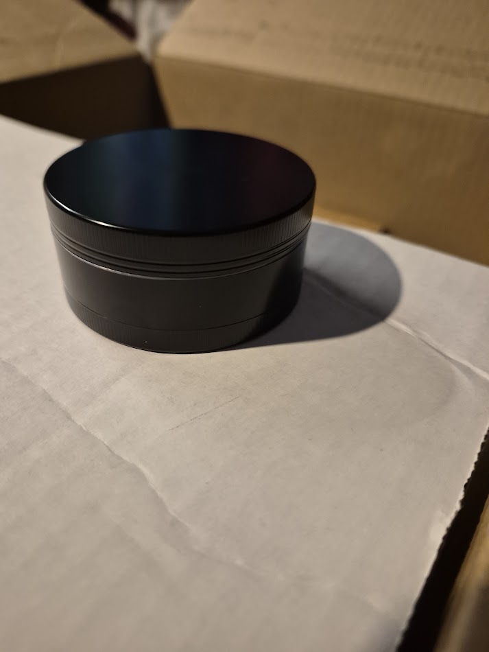 Black Metal Herb Grinder