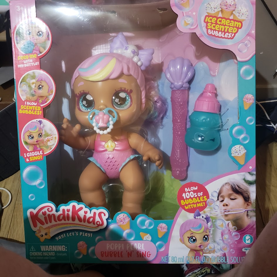 Kindi Kids Poppi Pearl Bubble 'N' Sing Doll