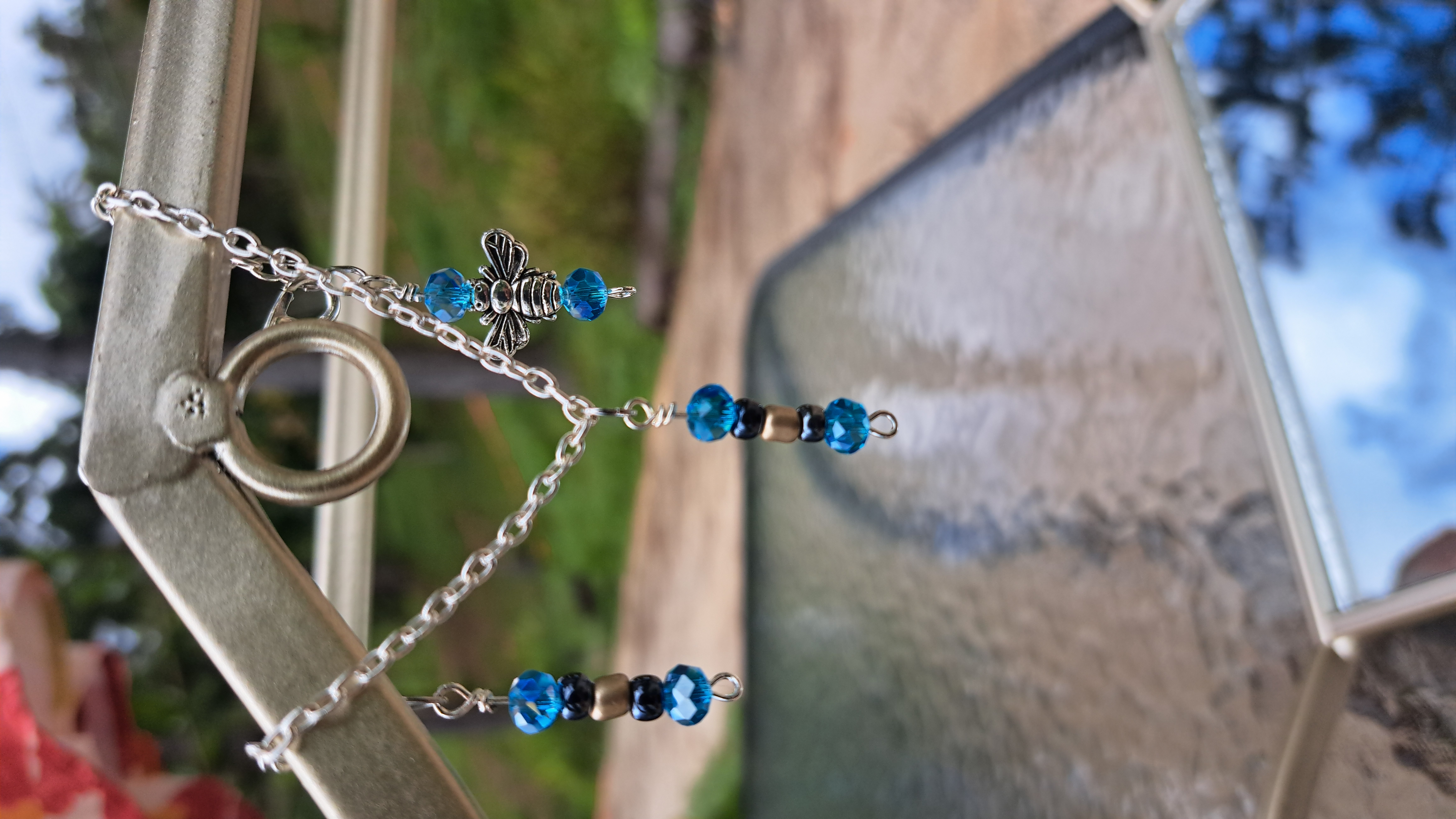 Handmade Beaded three prongs necklace