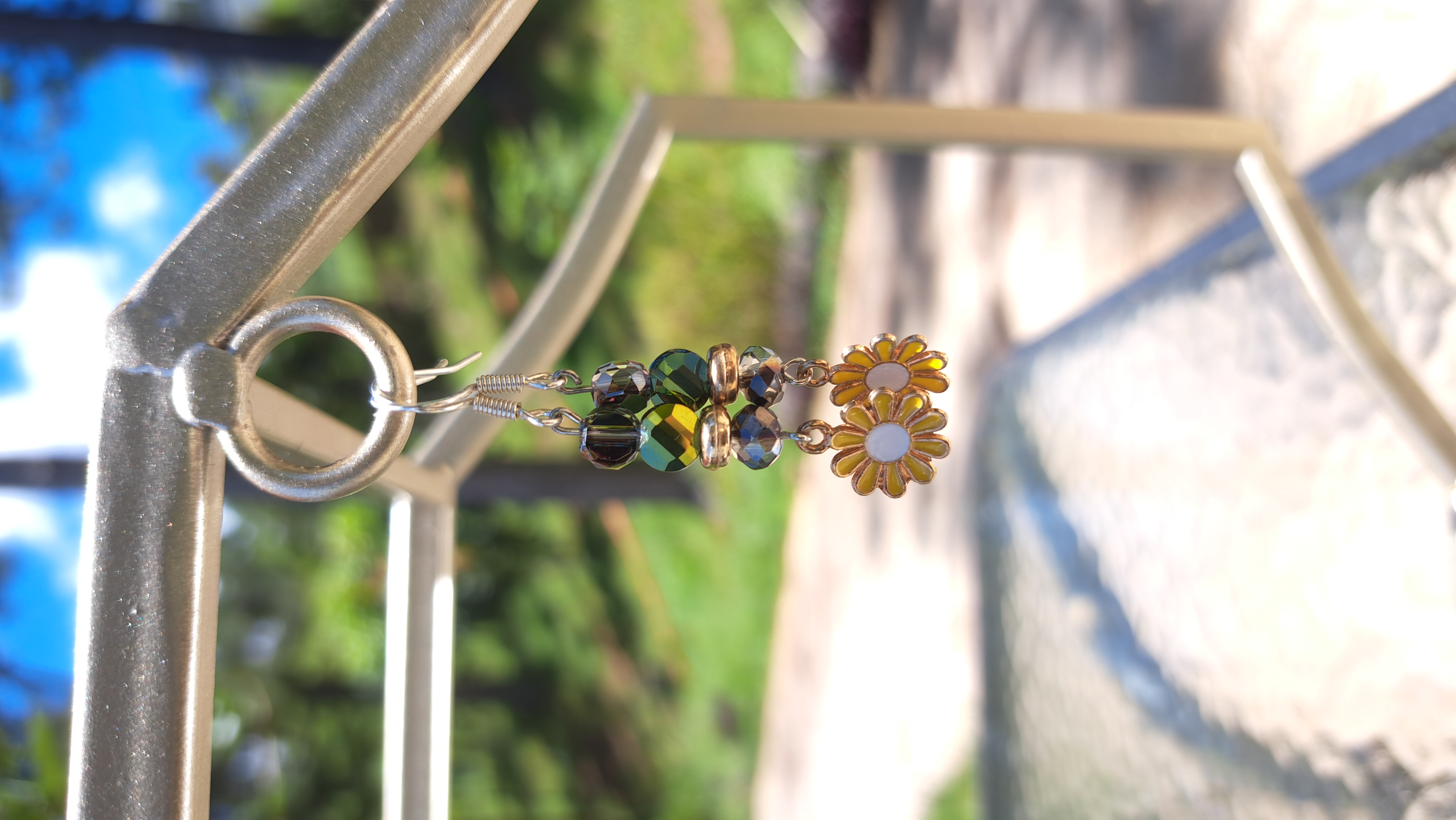 Floral Beaded earrings