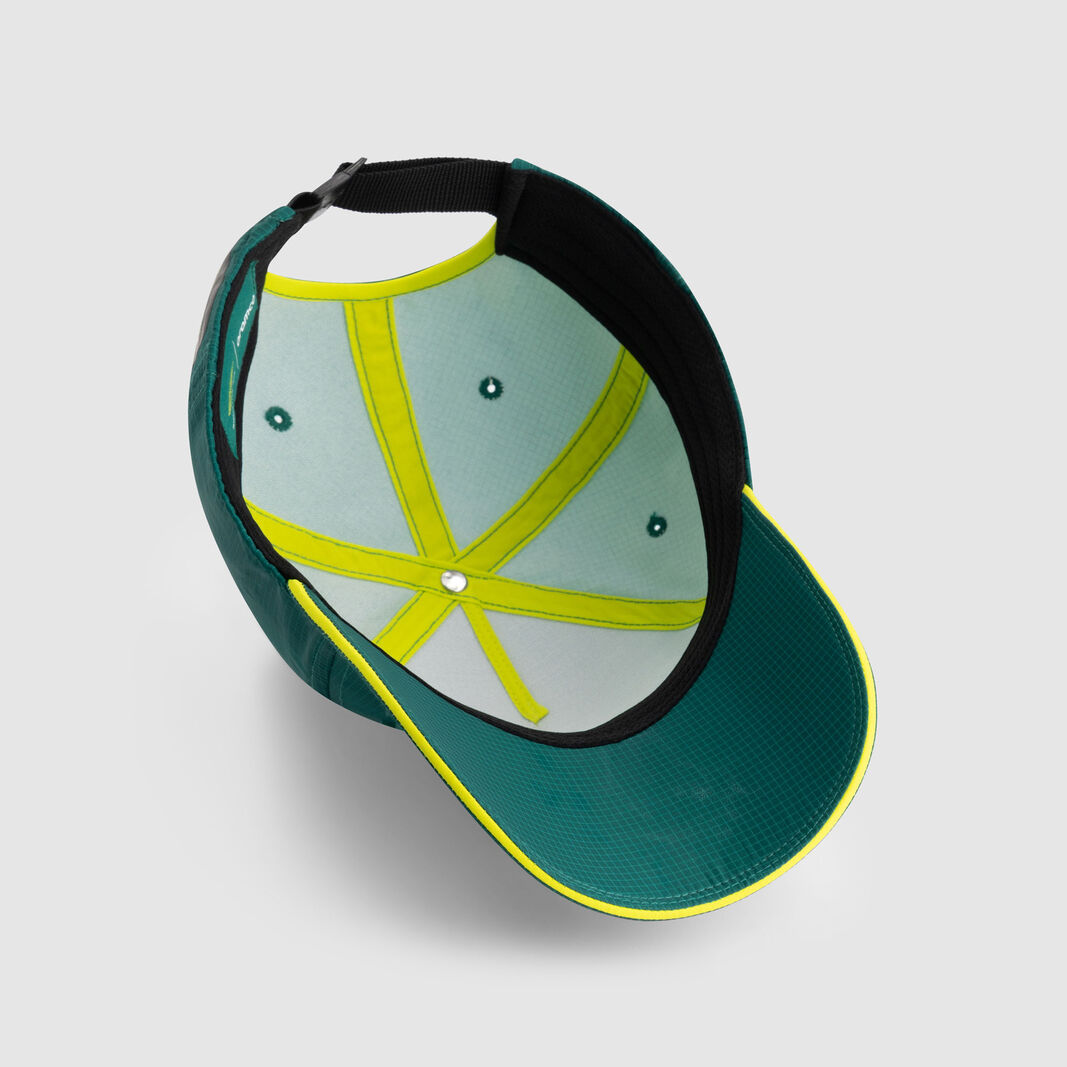 Gorra Aston Martin Tech Oficial 2025