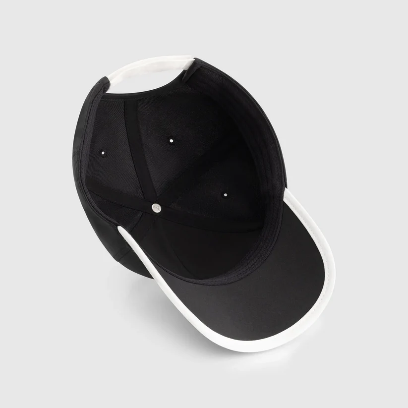 Gorra Clásica Ferrari Oficial 2025