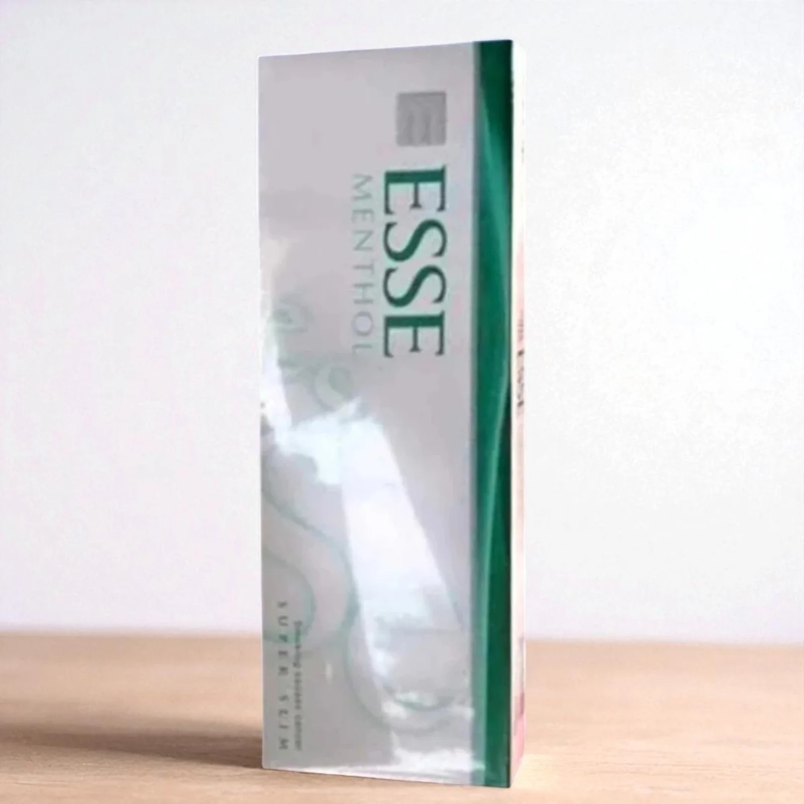 เอสเซ่เมนทอล (ESSE Menthol)