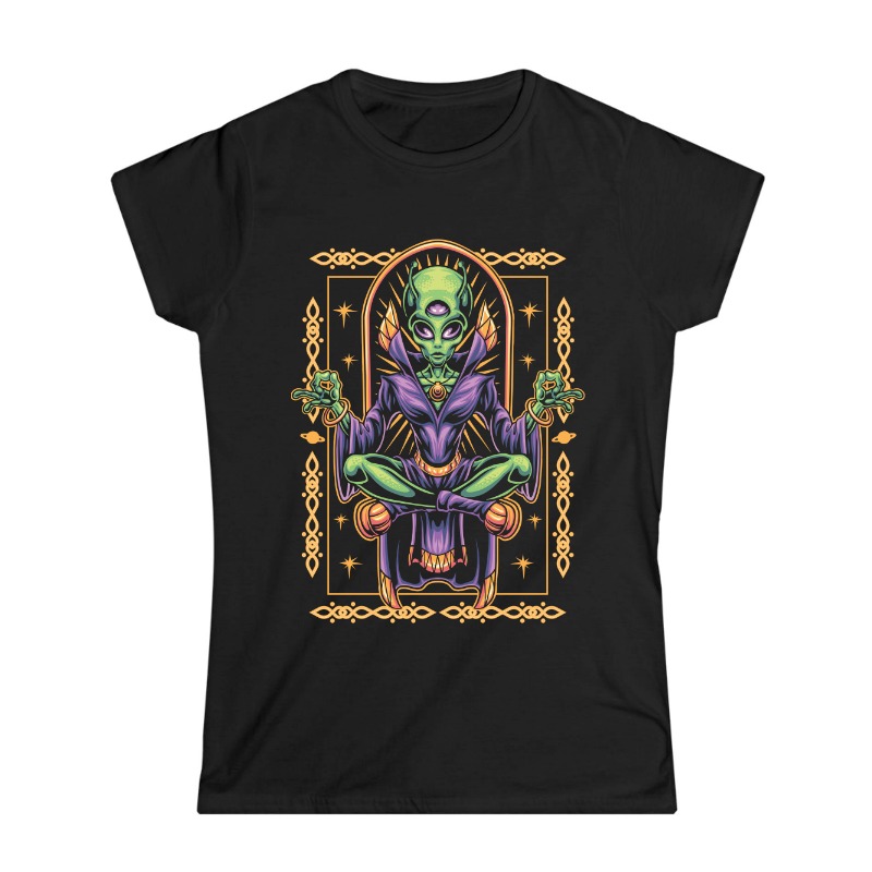 Yogini Alienígena | T-Shirt Mulher