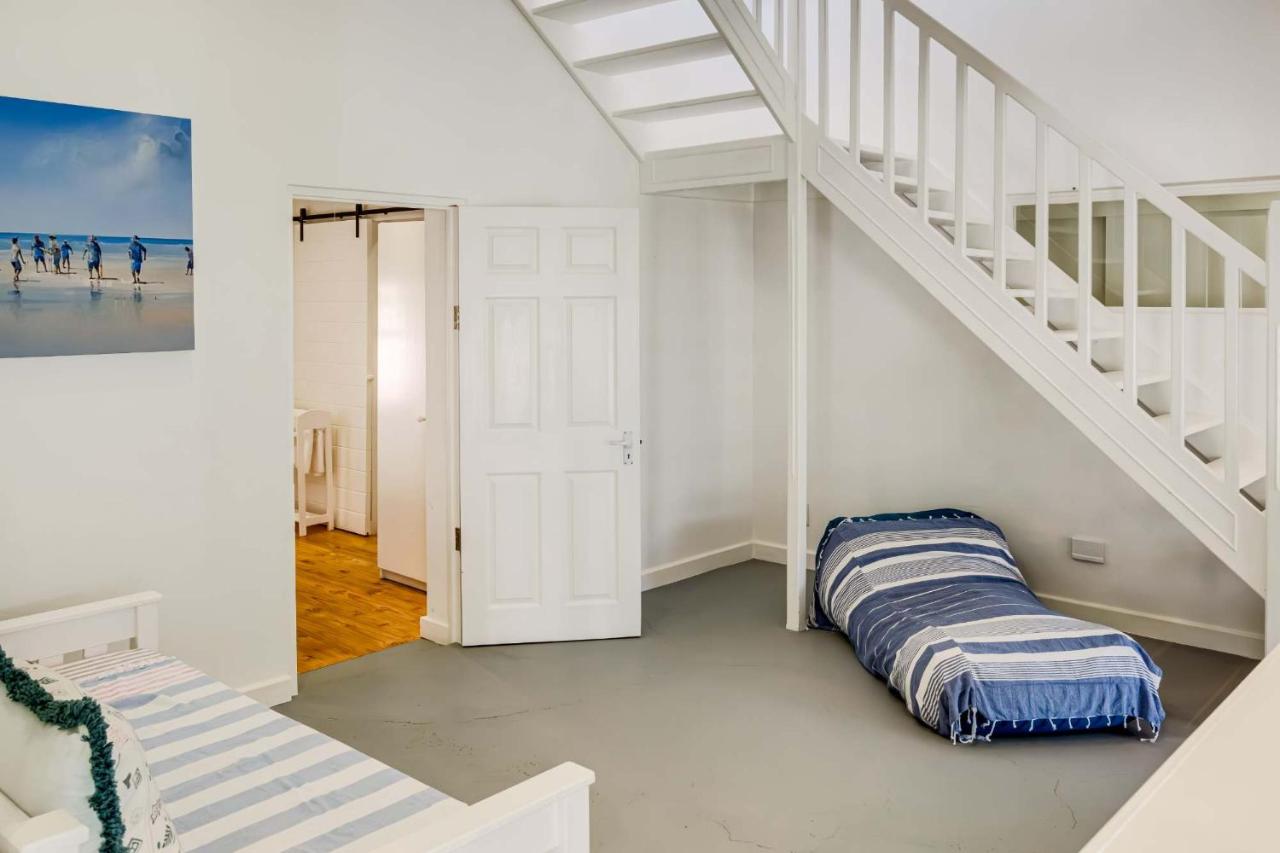 VILLA SANTORINI APARTMENT CAPETOWN VILLA