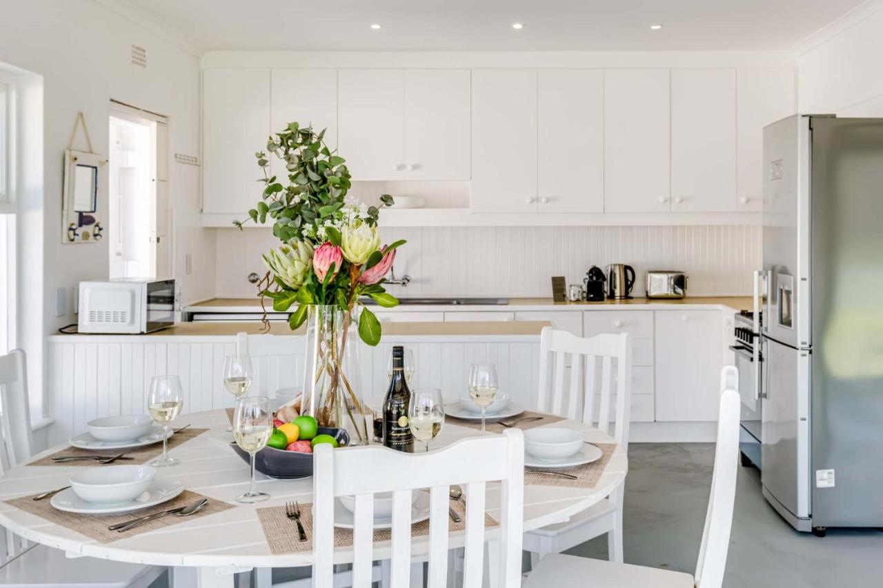 VILLA SANTORINI APARTMENT CAPETOWN VILLA