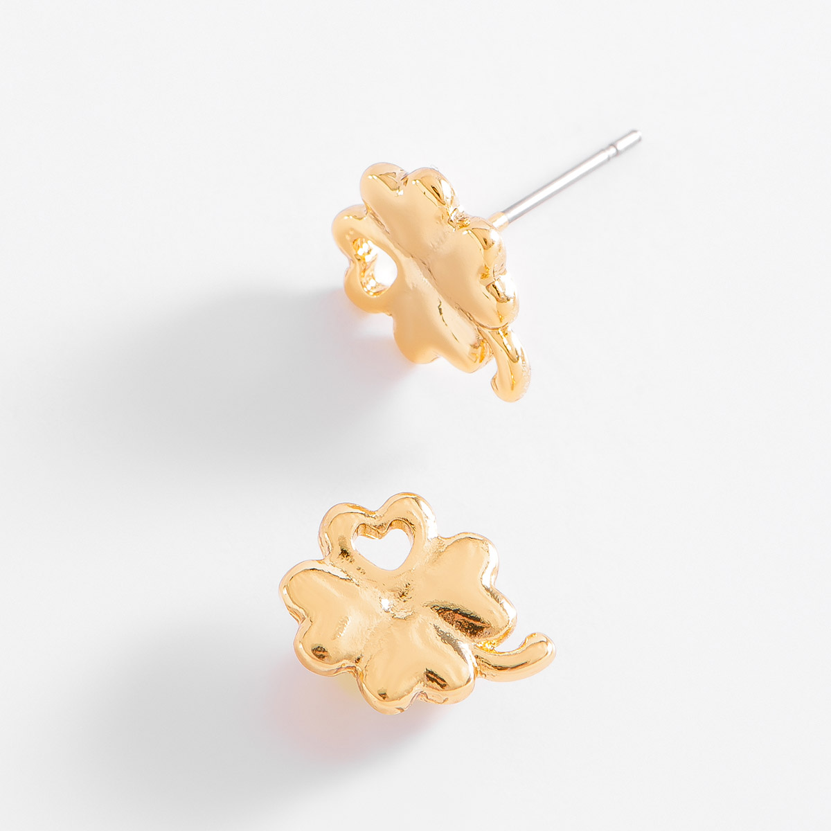Aretes trébol de cuatro hojas en baño de oro