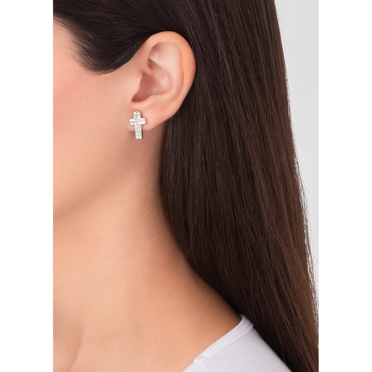Aretes cruz con baño de platino