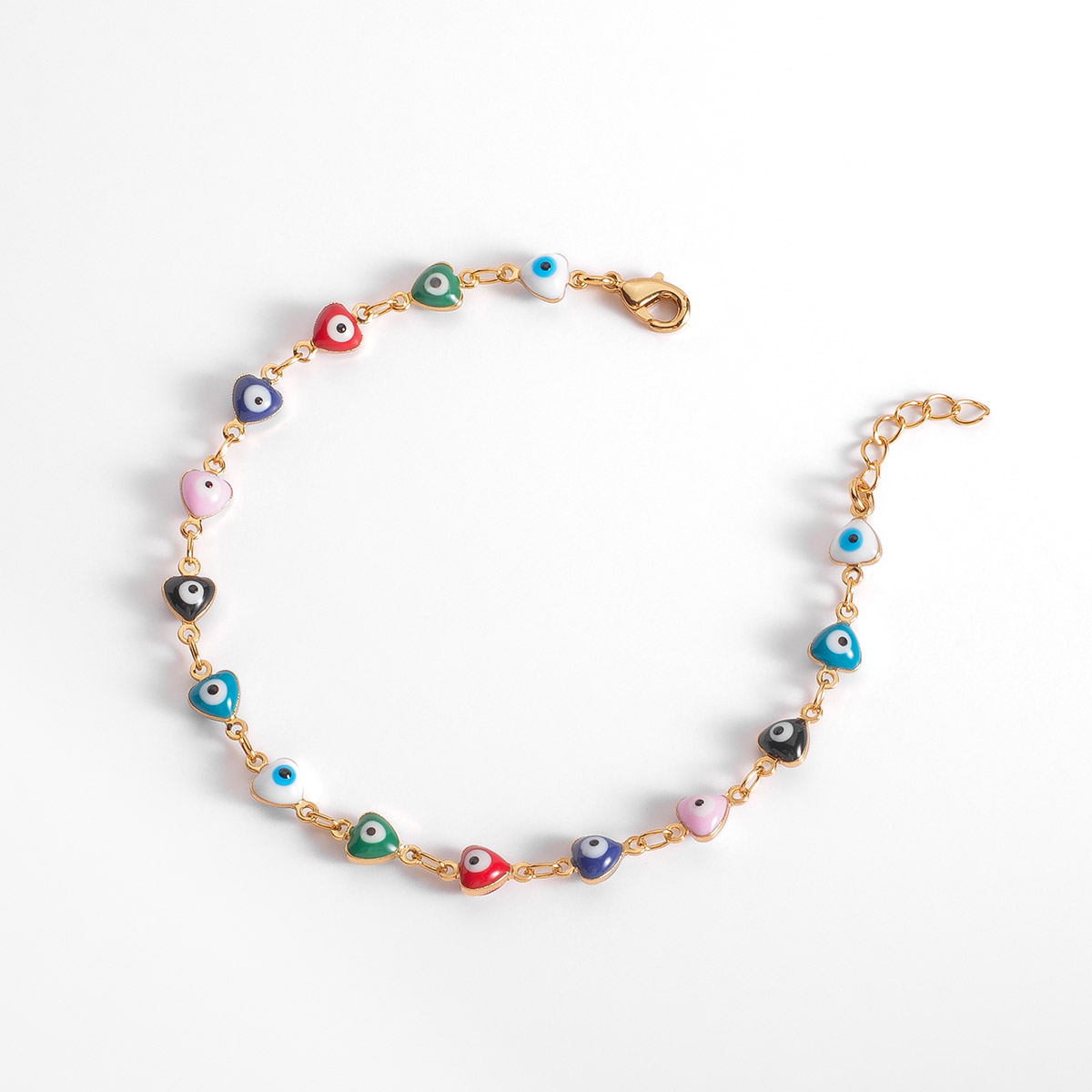 Pulsera baño de oro con diseño de corazones y ojo turco